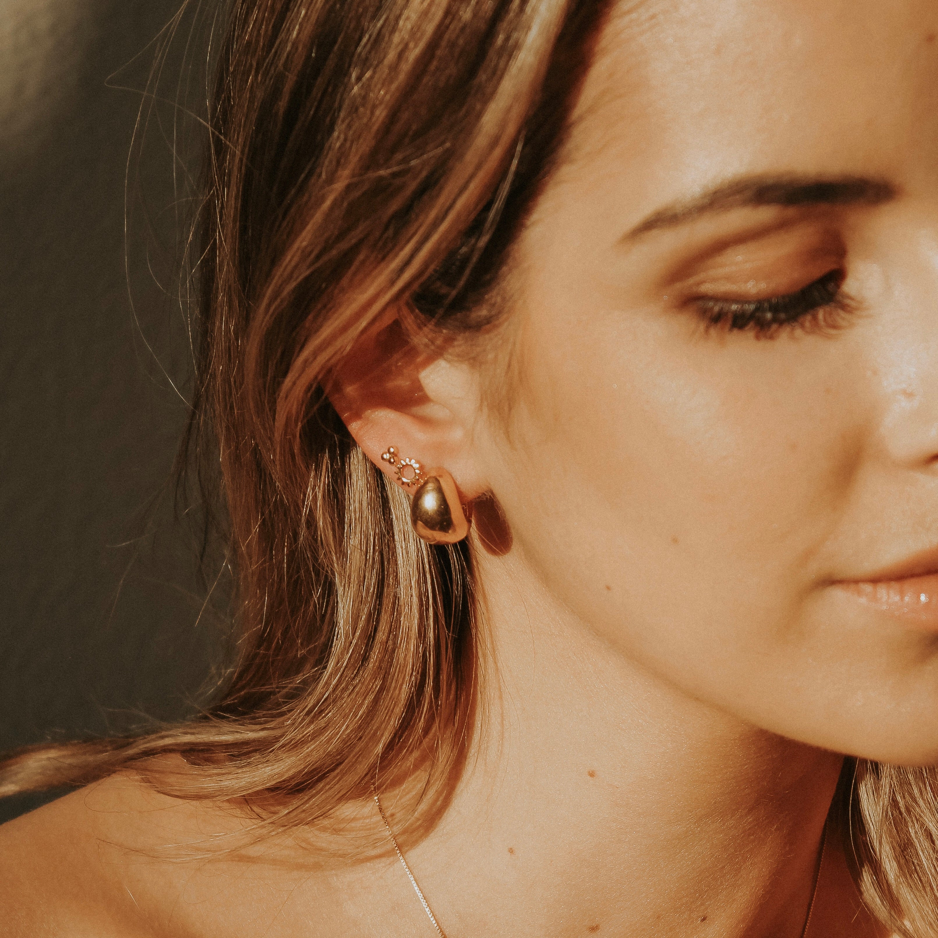 TRINITY BALLS STUD (GOLD PLATED)