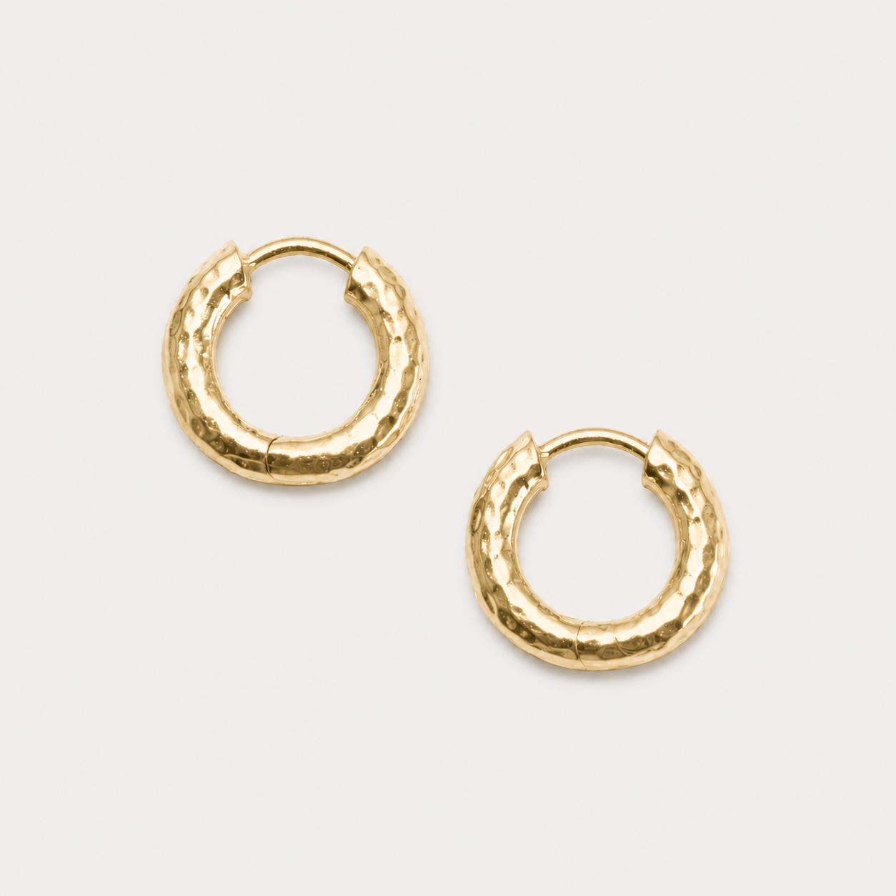 HAMMERED MINI HOOPS (GOLD PLATED)