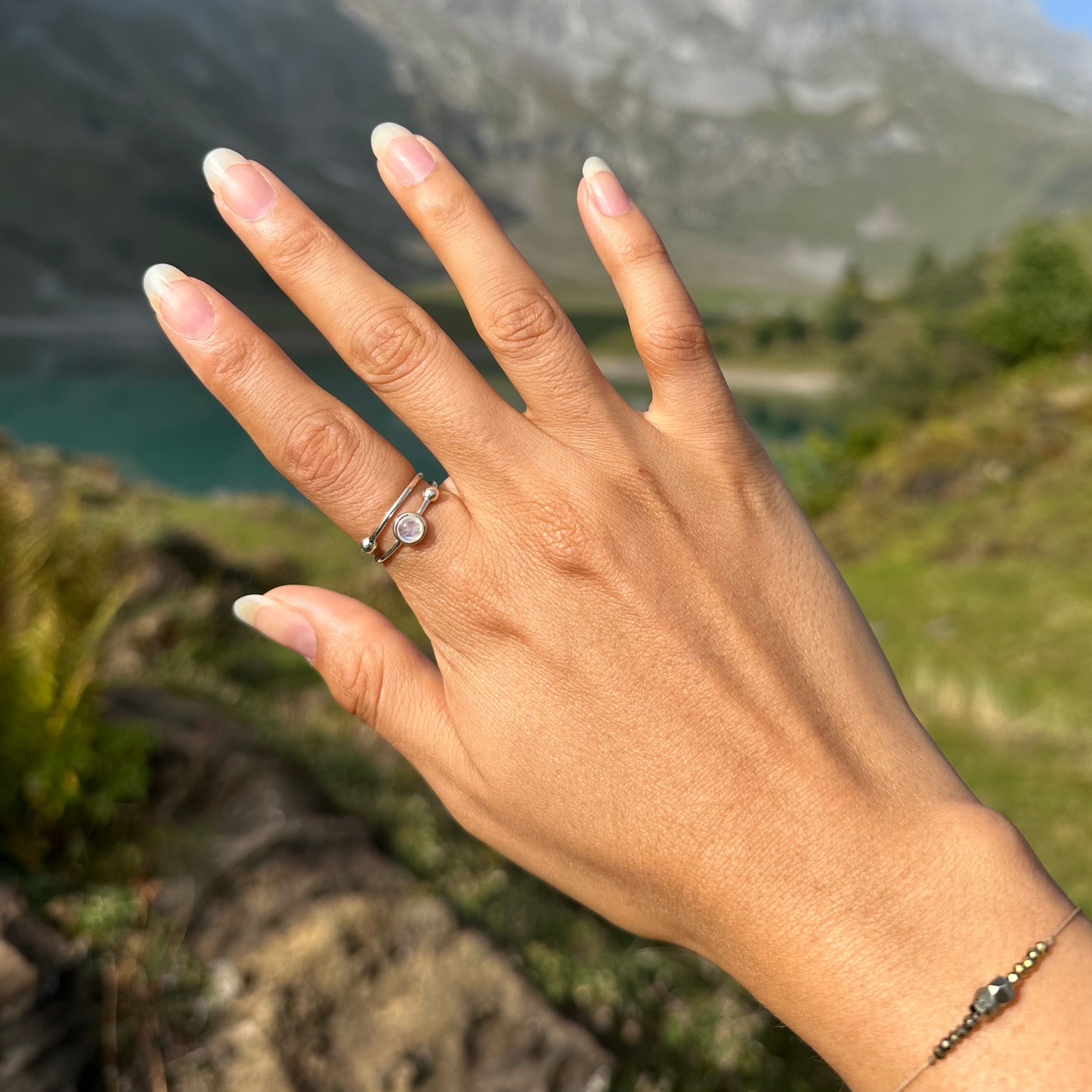 GALAXY THIN RING - MOONSTONE (SILVER) mi