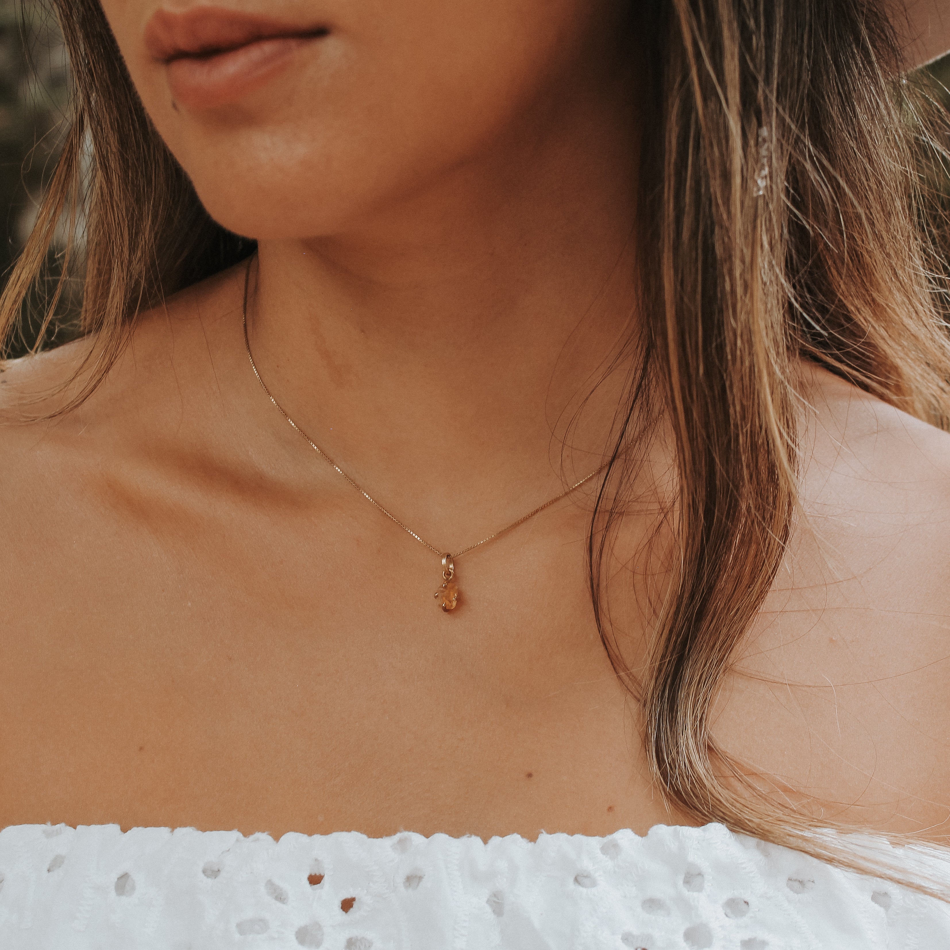 BABY CHARM NECKLACE - CITRINE (GOLD PLATED)