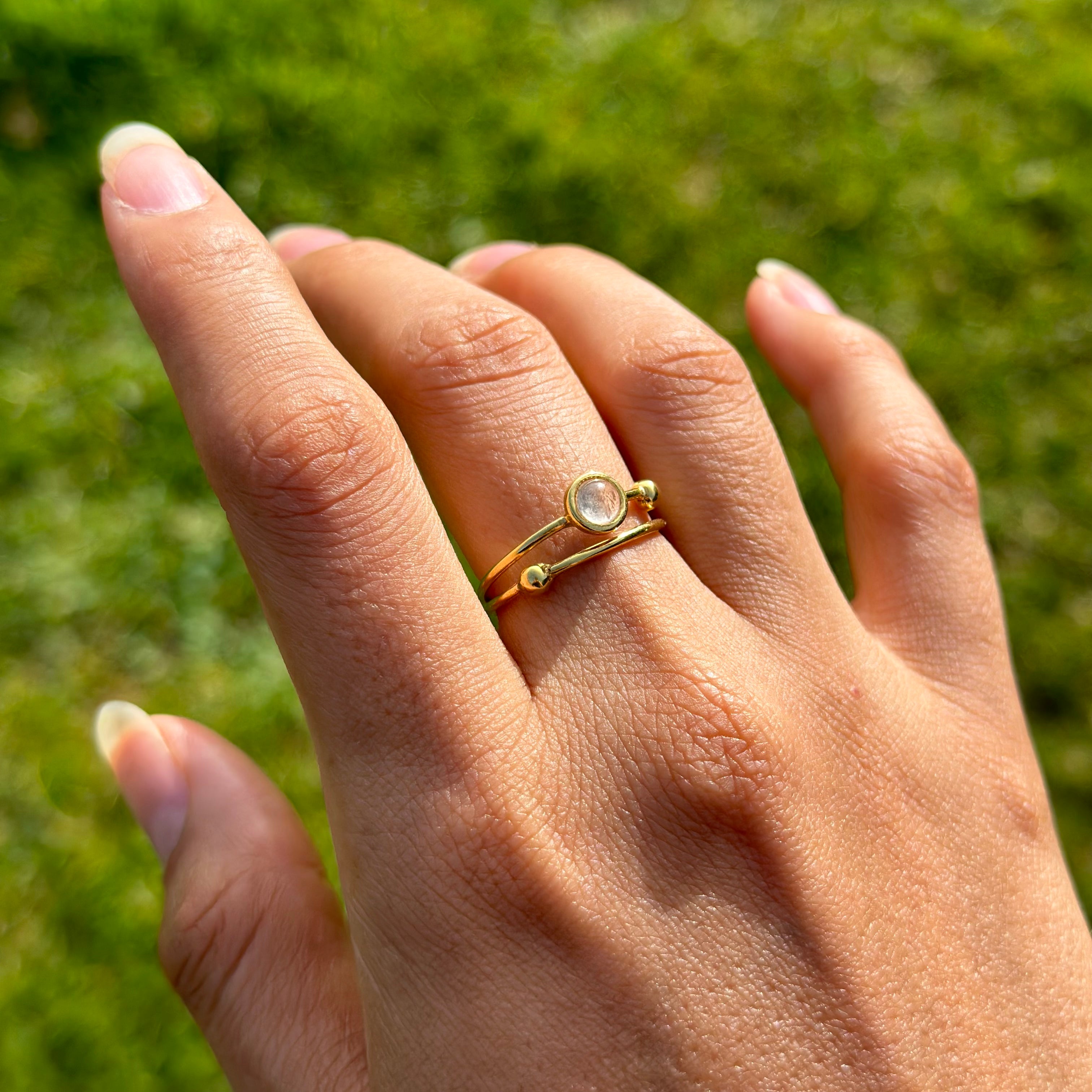 GALAXY THIN RING - MOONSTONE (GOLD PLATED)