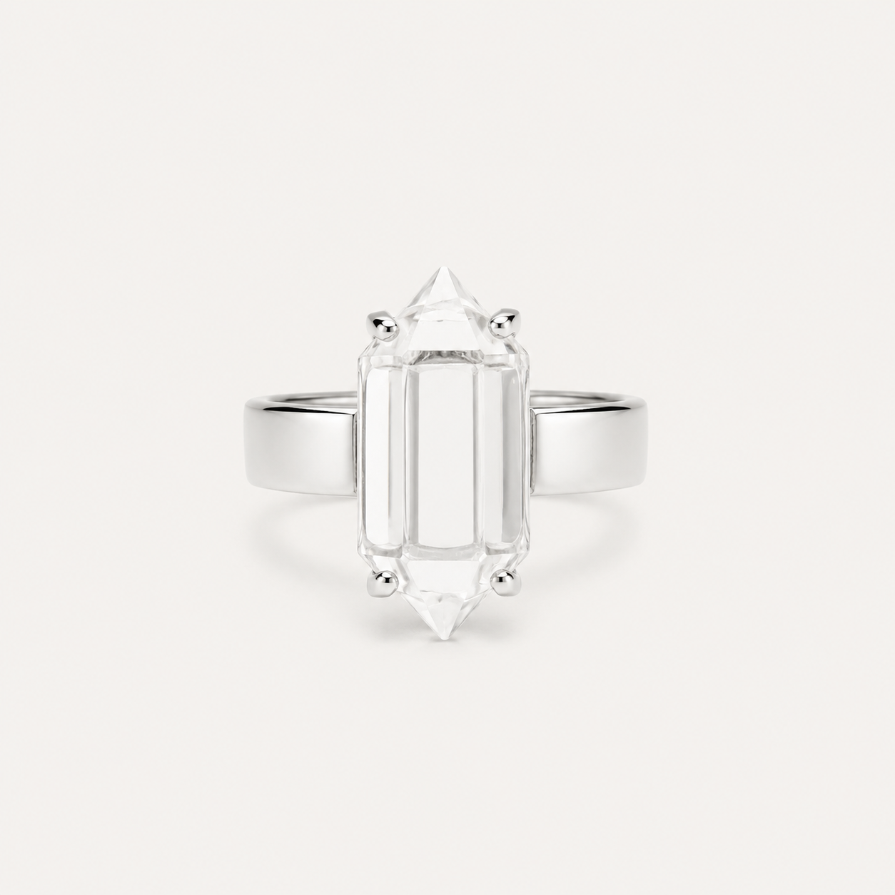 AMULET RING - CRYSTAL QUARTZ (SILVER)