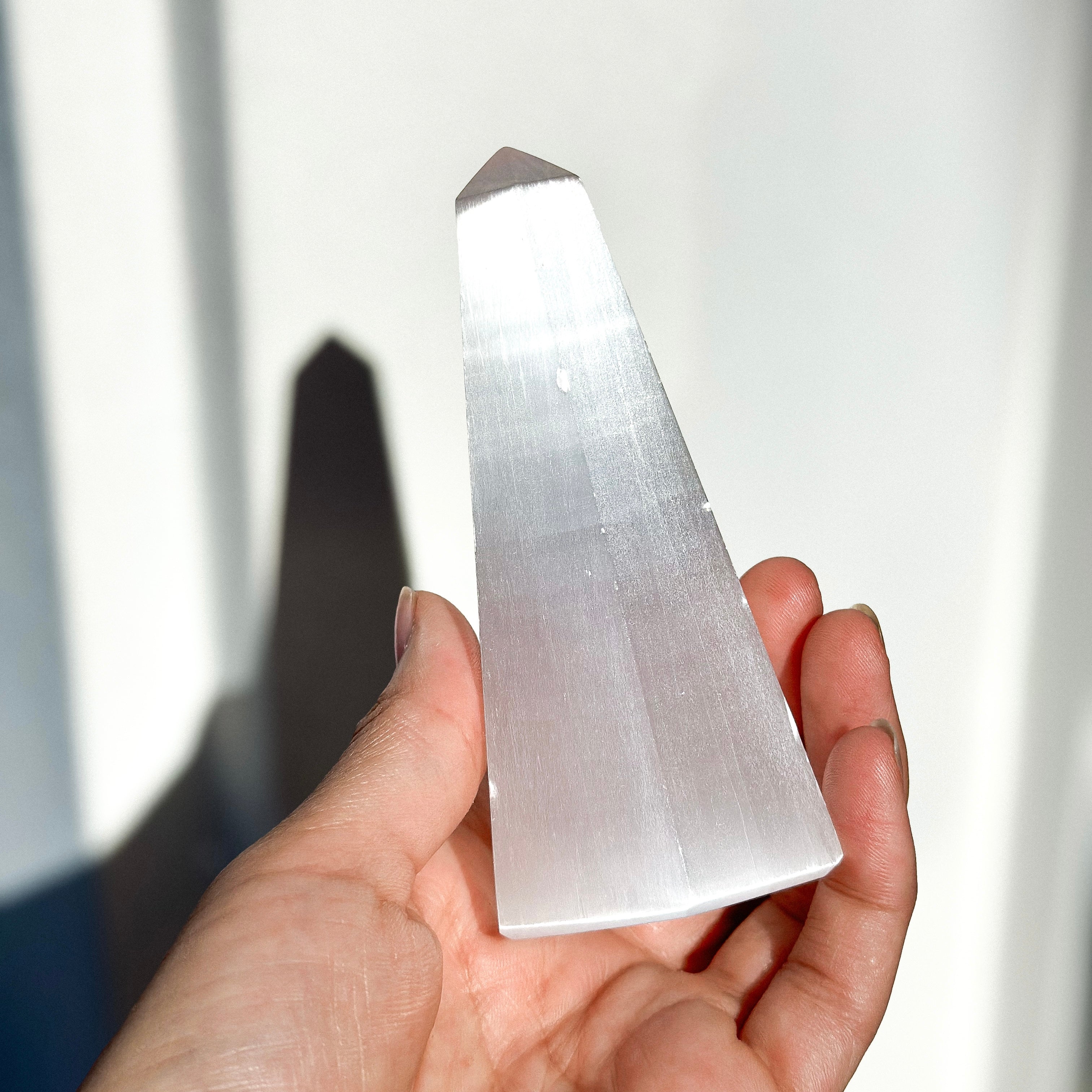 OBELISK TOWER - SELENITE