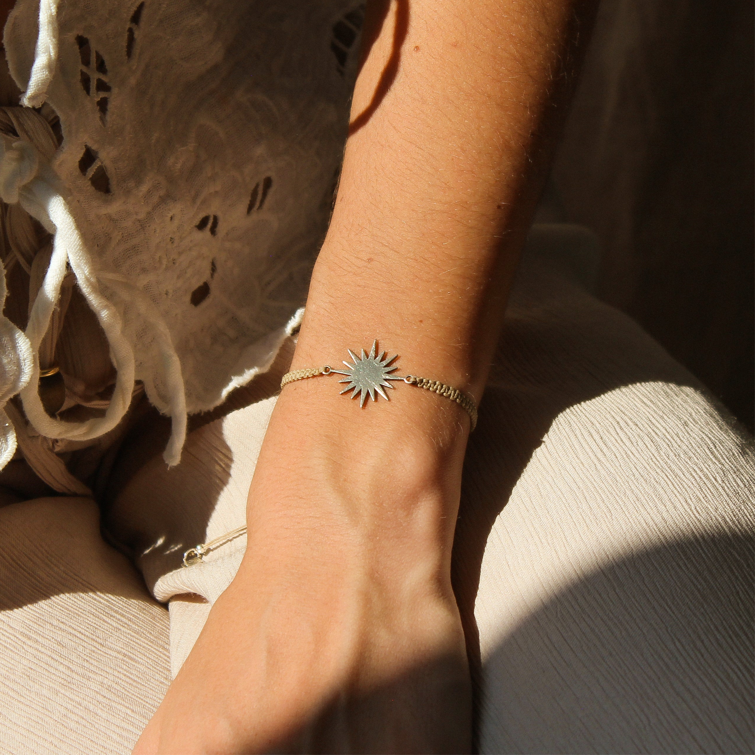SOLEIL BRACELET - BEIGE (SILVER)