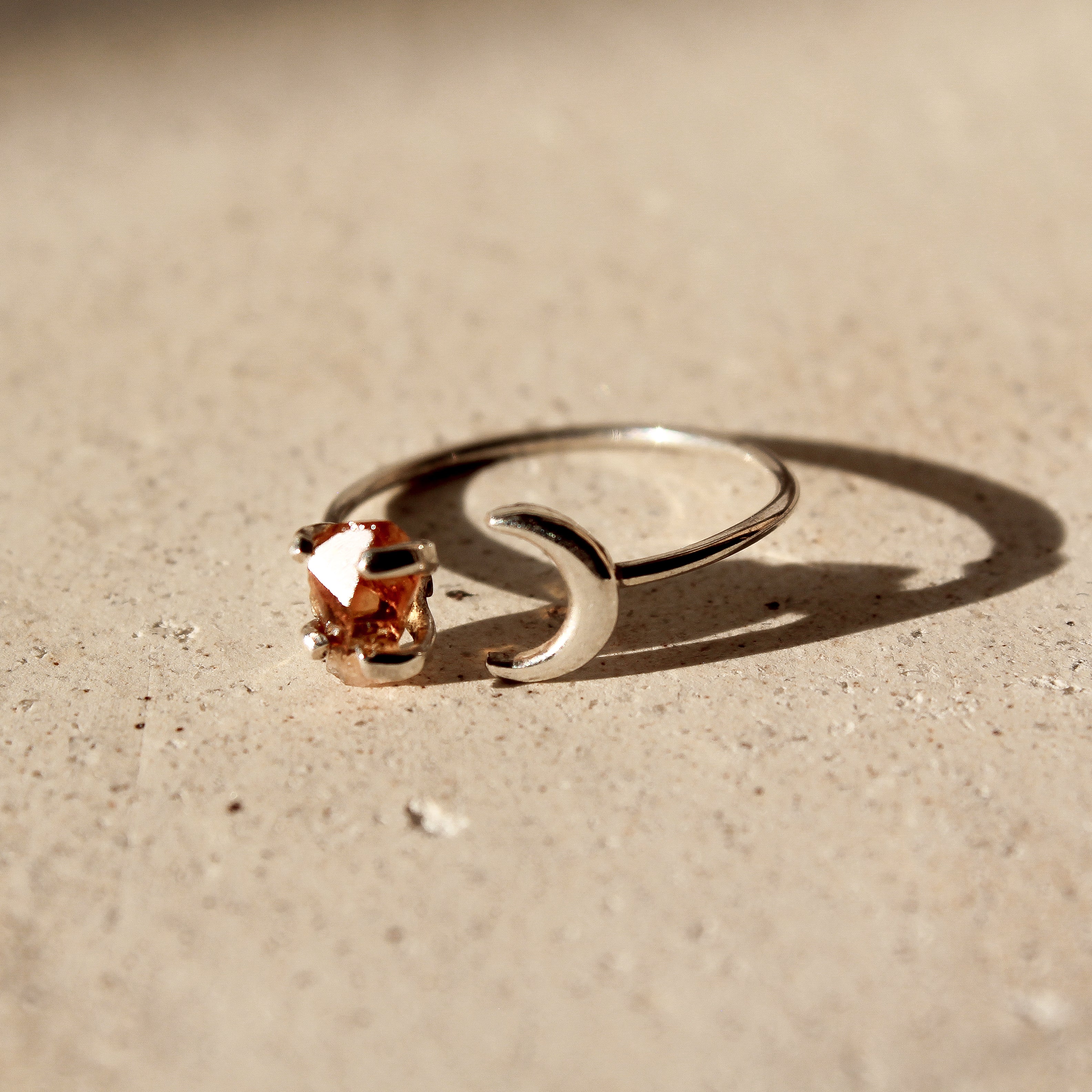 HALFMOON THIN RING - CITRINE (SILVER)
