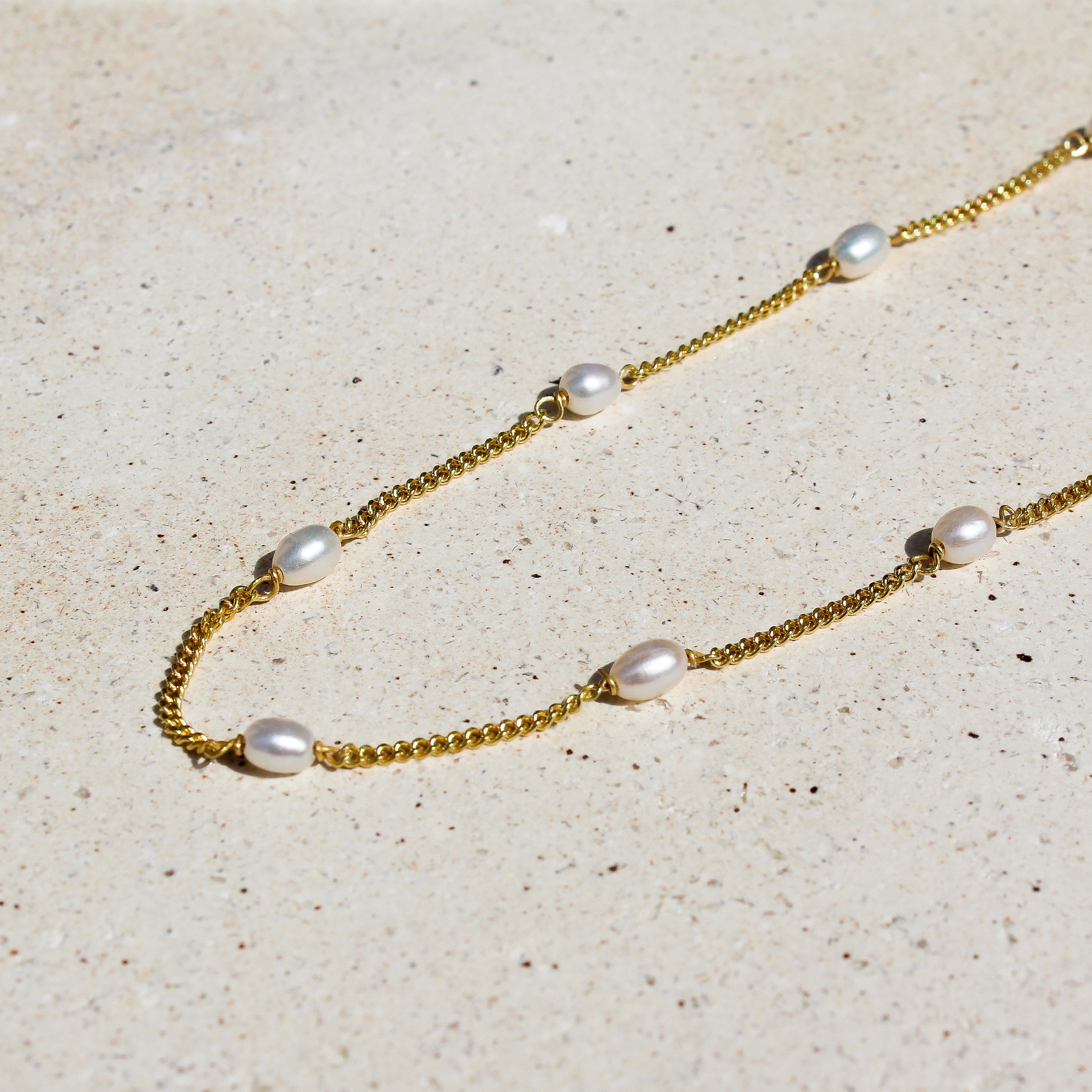 STARDUST NECKLACE - FRESH WATER PEARLS (GOLD PLATED)