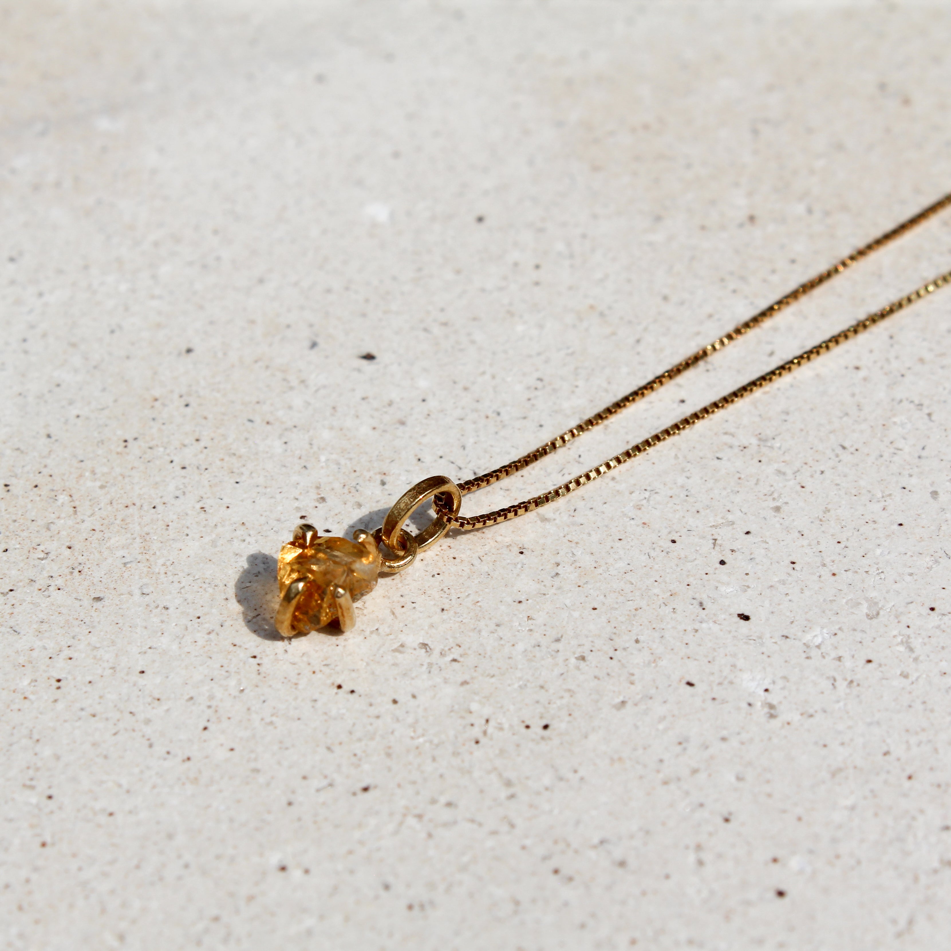 BABY CHARM NECKLACE - CITRINE (GOLD PLATED)