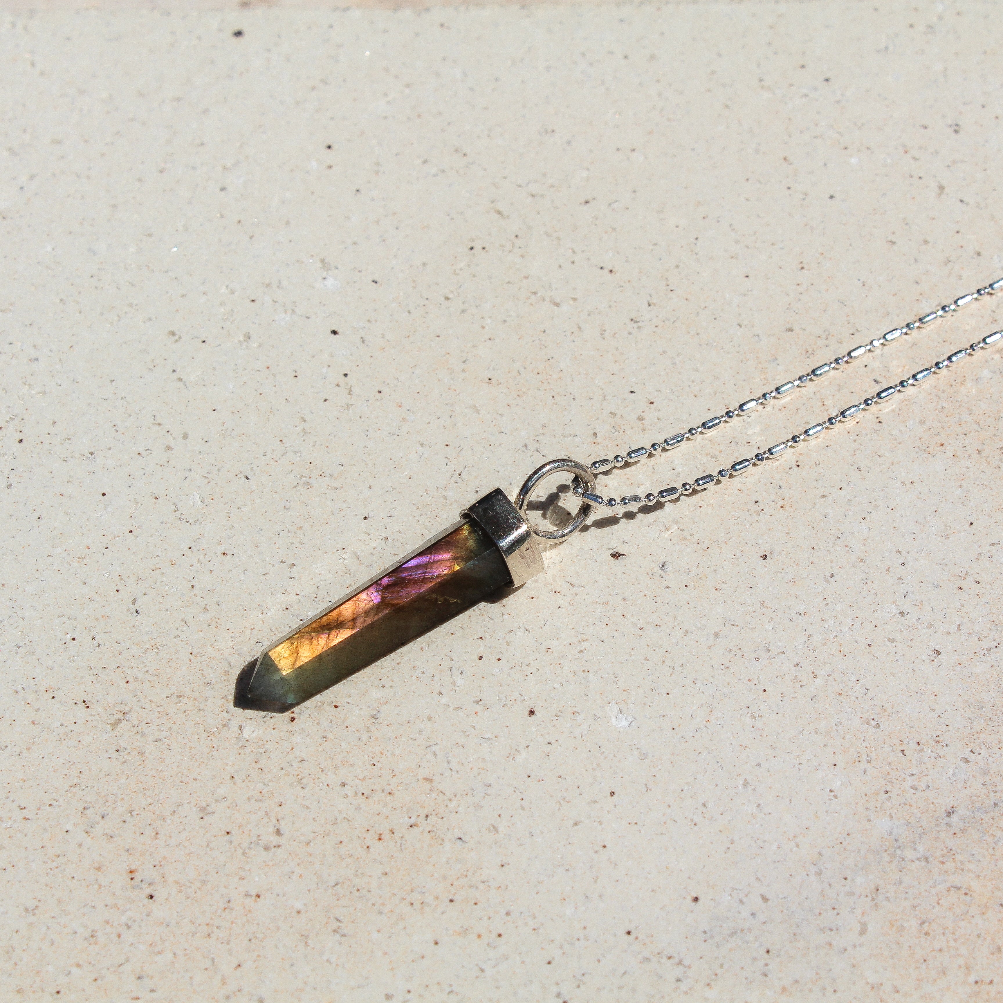 LONG PENDULUM - LABRADORITE (SILVER)