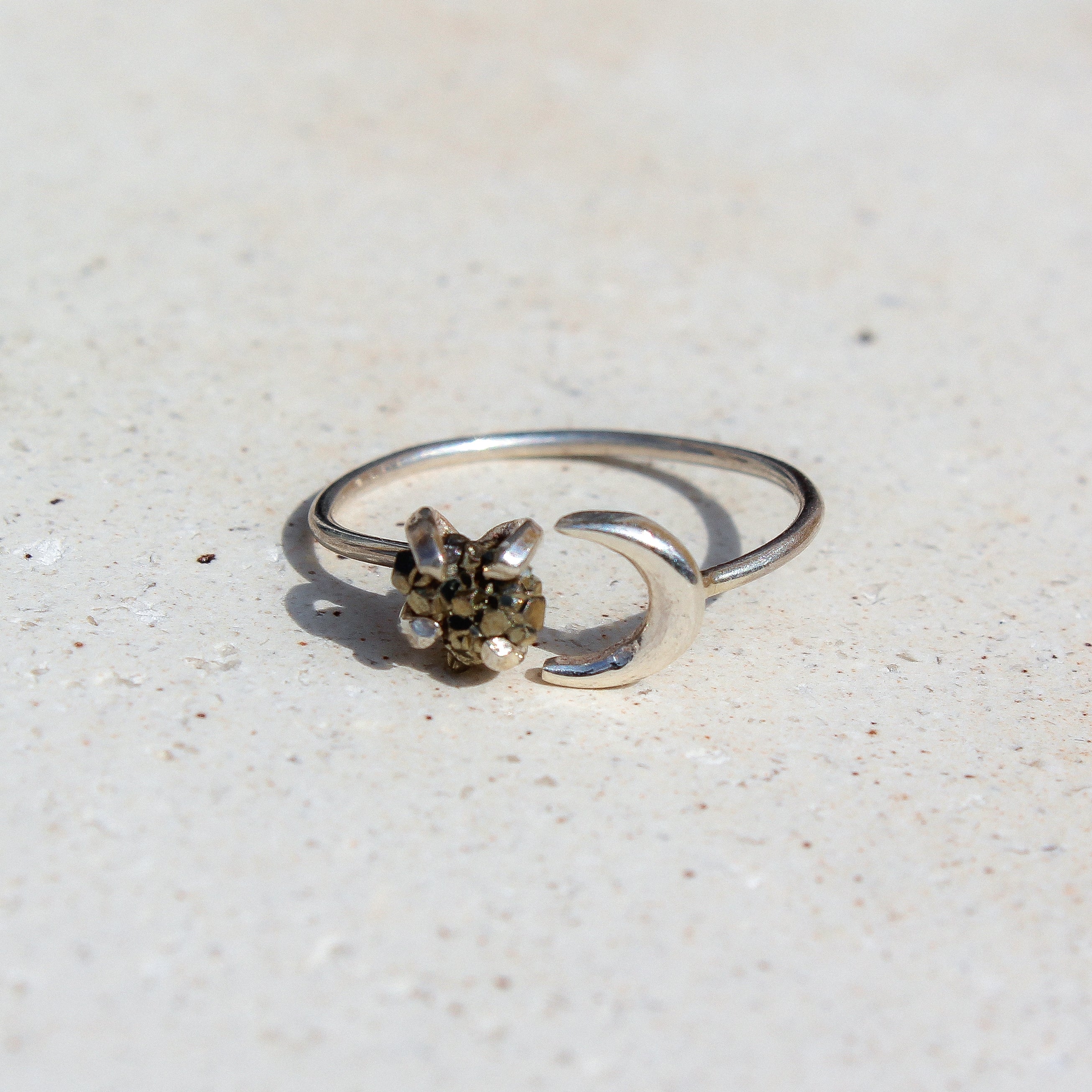 HALFMOON THIN RING - PYRITE (SILVER)