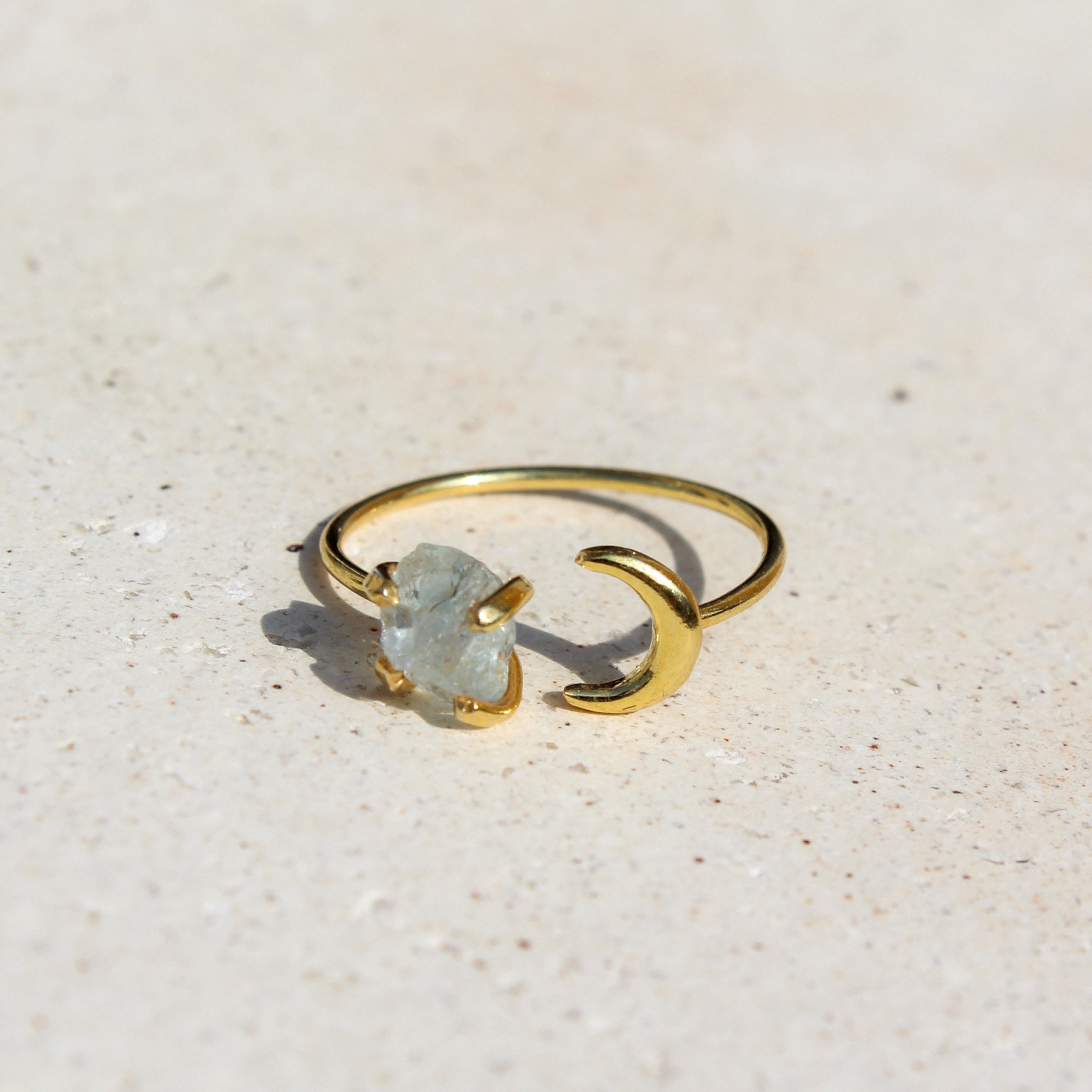 HALFMOON THIN RING - AQUAMARINE (GOLD PLATED)