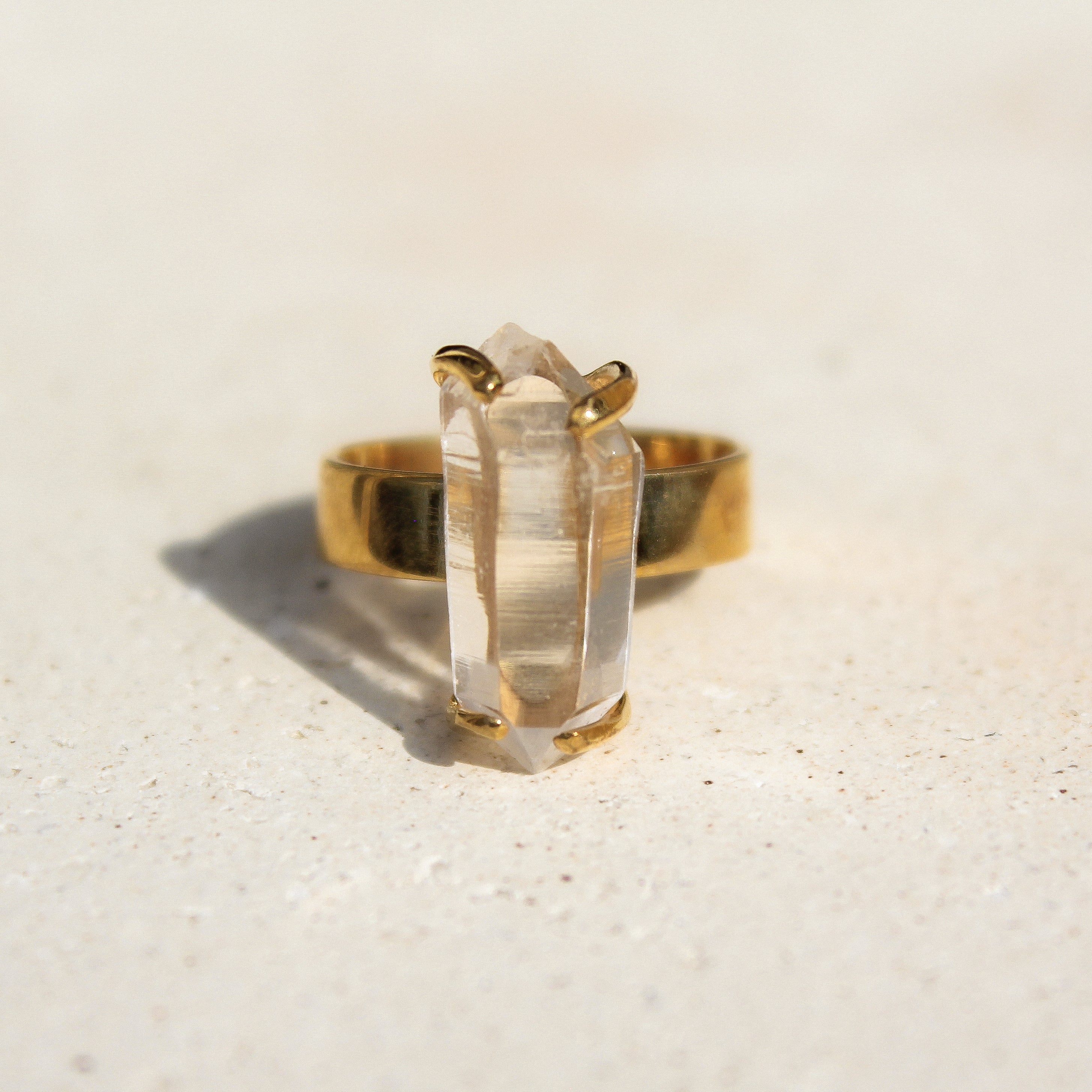 AMULET RING - CRYSTAL QUARTZ (GOLD PLATED)