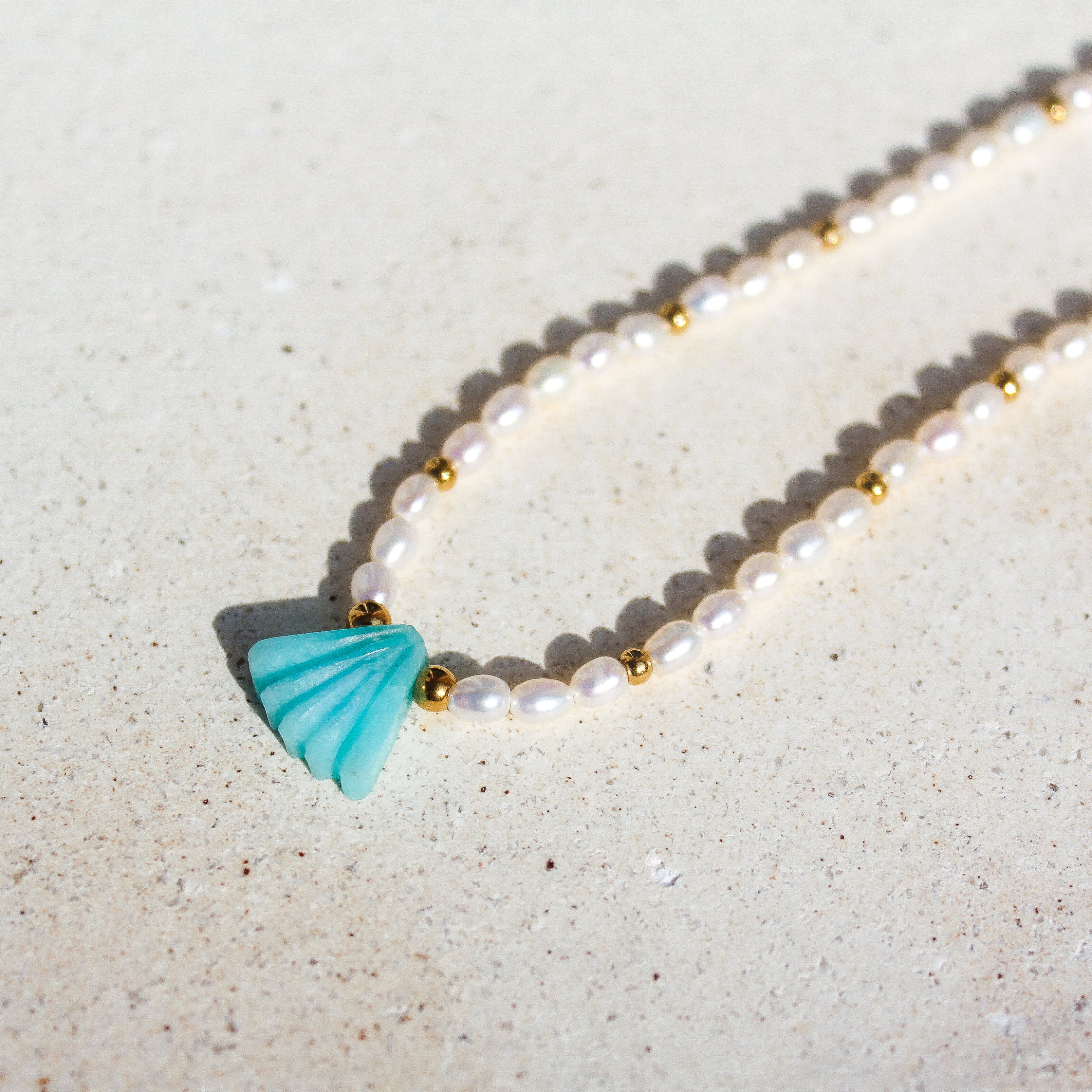 RIVER PEARLS CHOKER - AMAZONITE