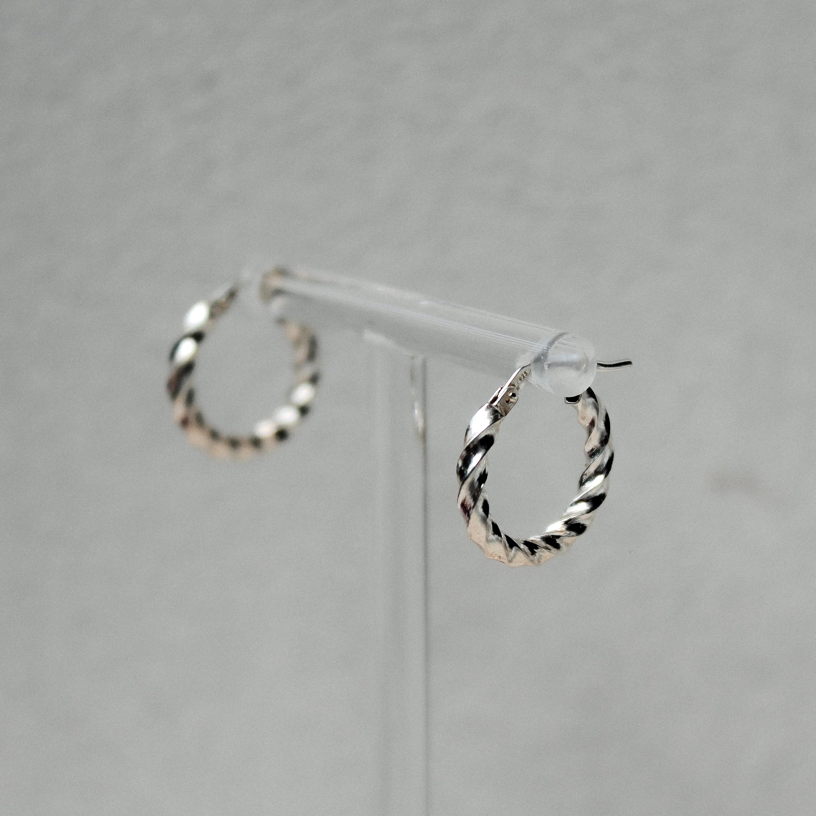 TWIST MINI HOOP (SILVER)