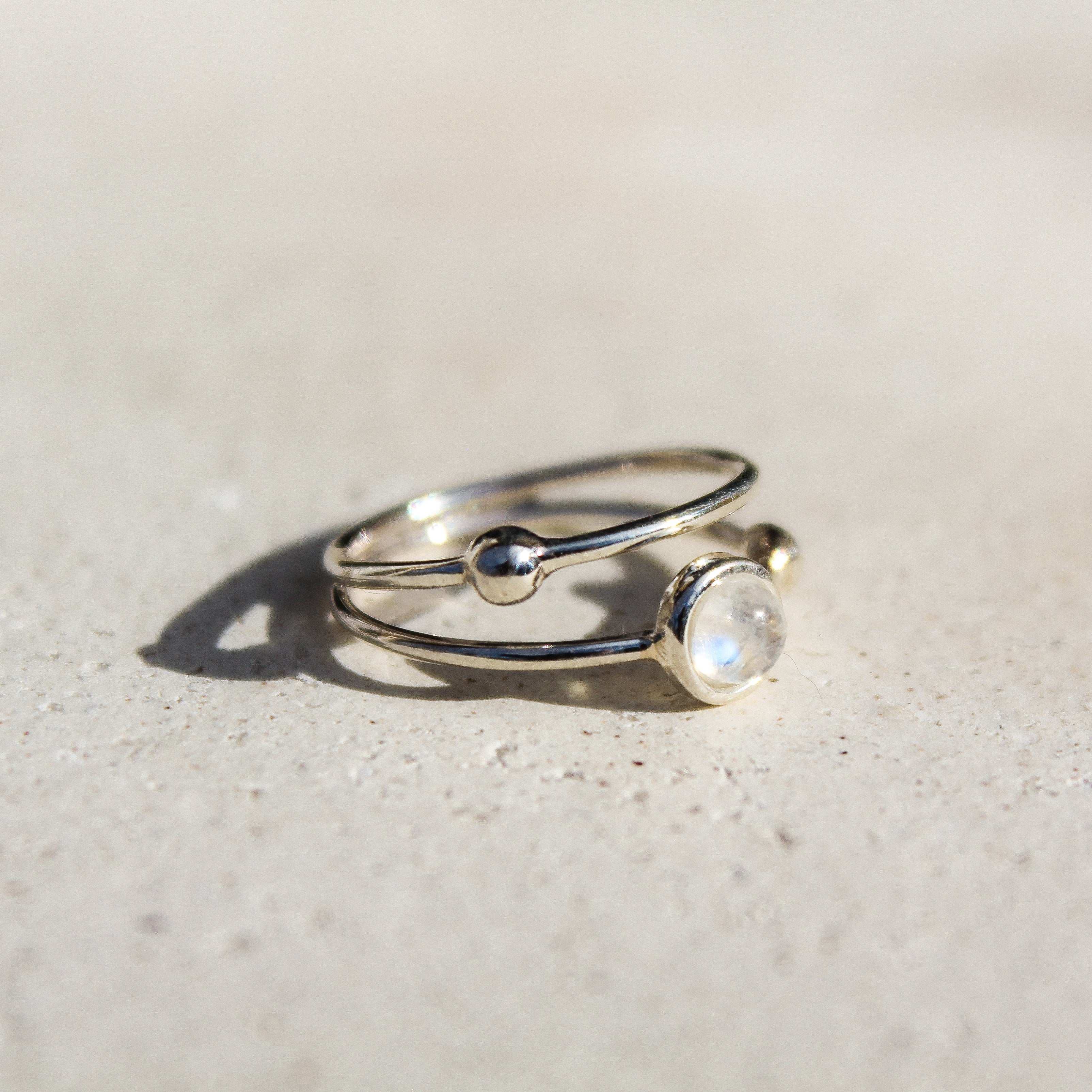 GALAXY THIN RING - MOONSTONE (SILVER) mi