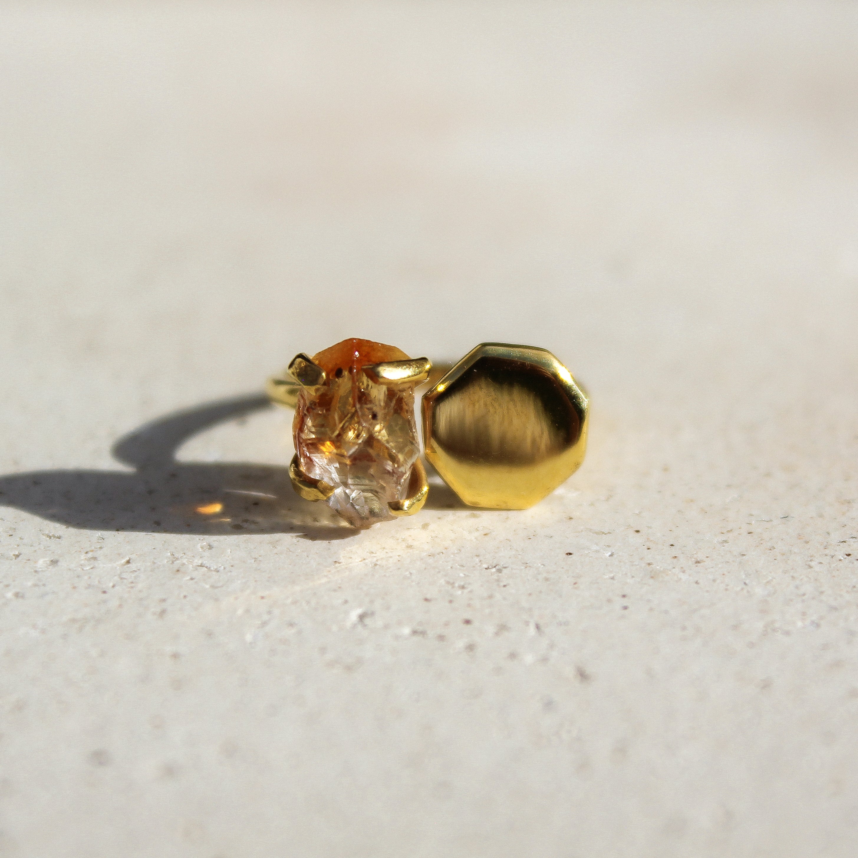 HEXAGON RING - CITRINE (GOLD PLATED)