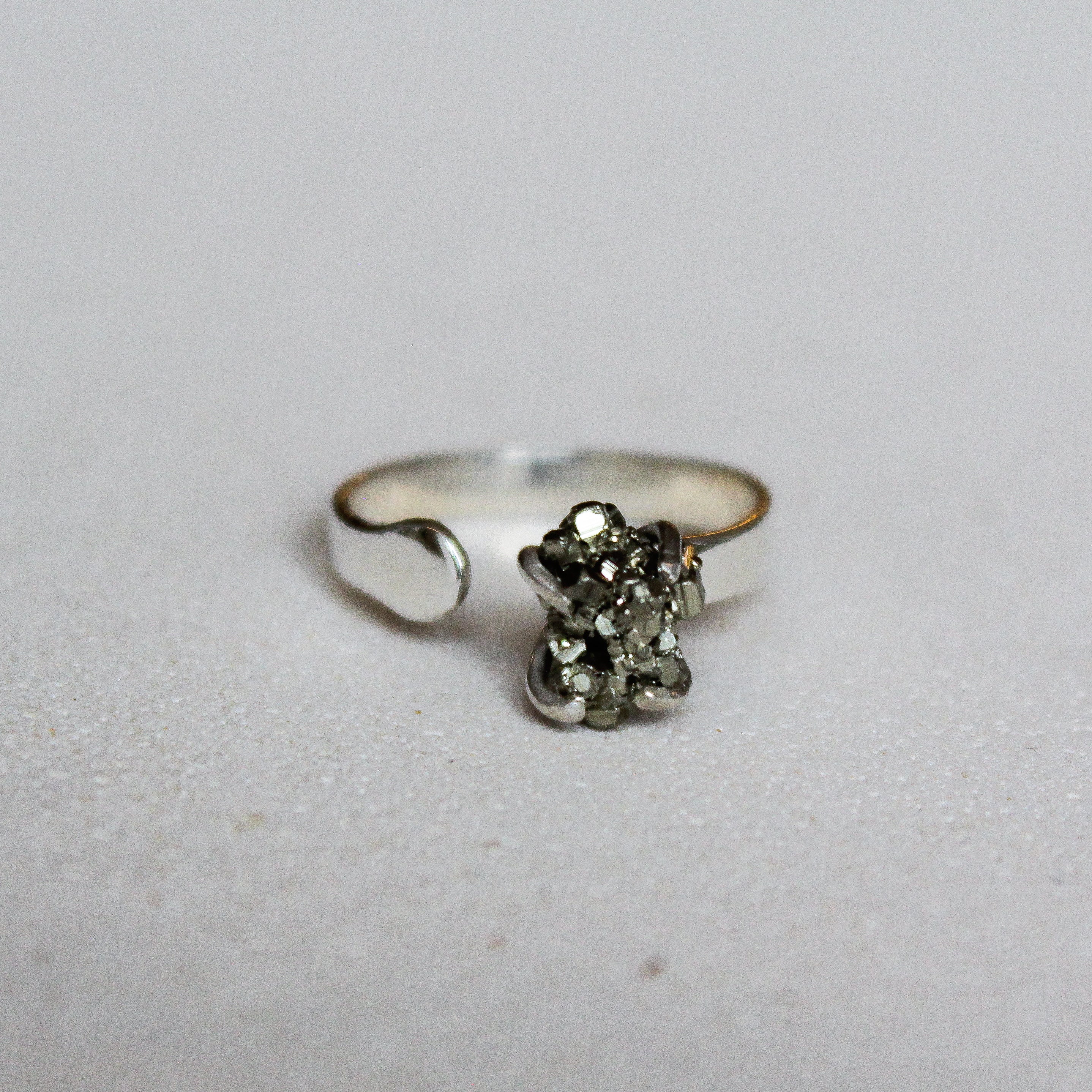 VIDA RING - PYRITE (SILVER)