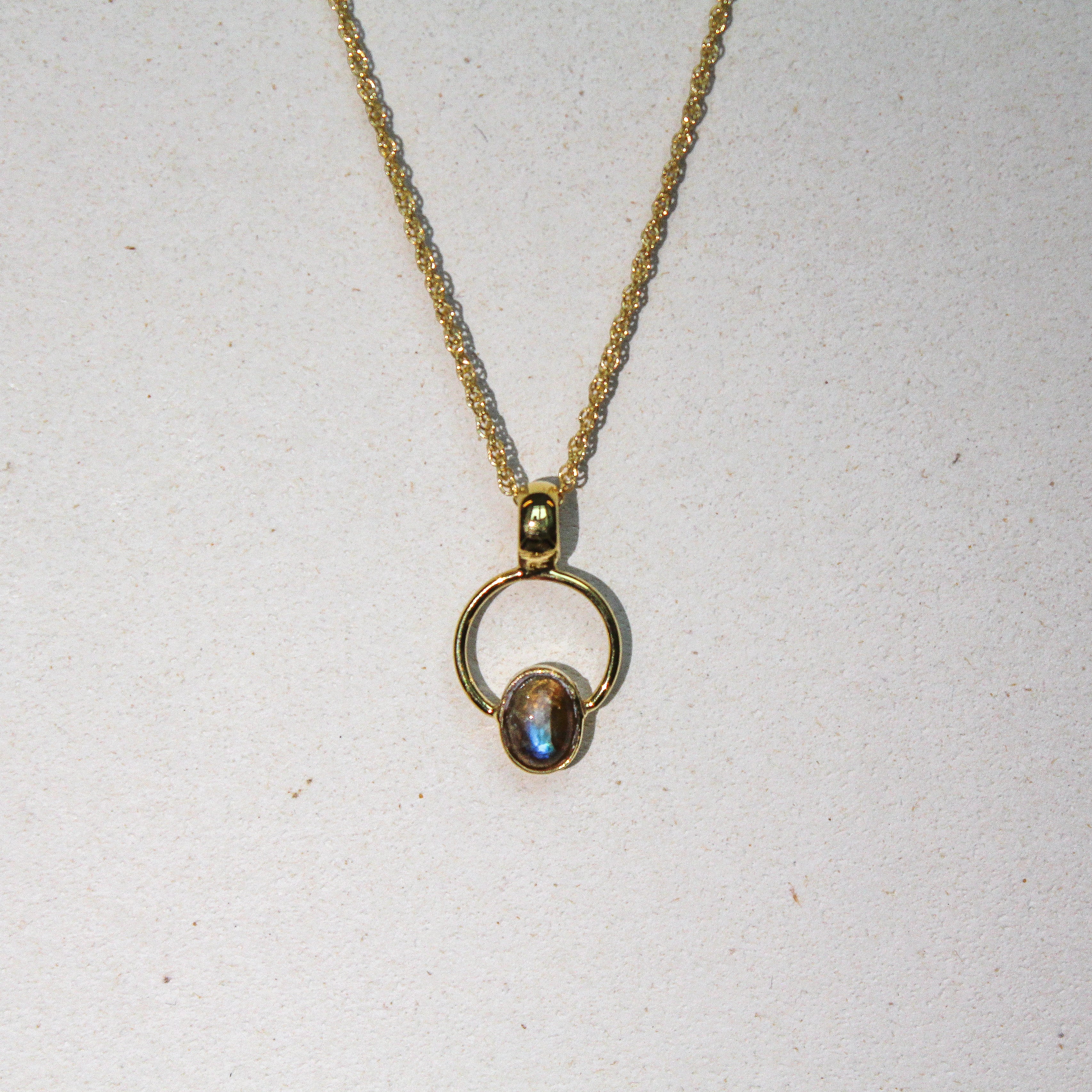 THE HALO NECKLACE - LABRADORITE (GOLD PLATED)
