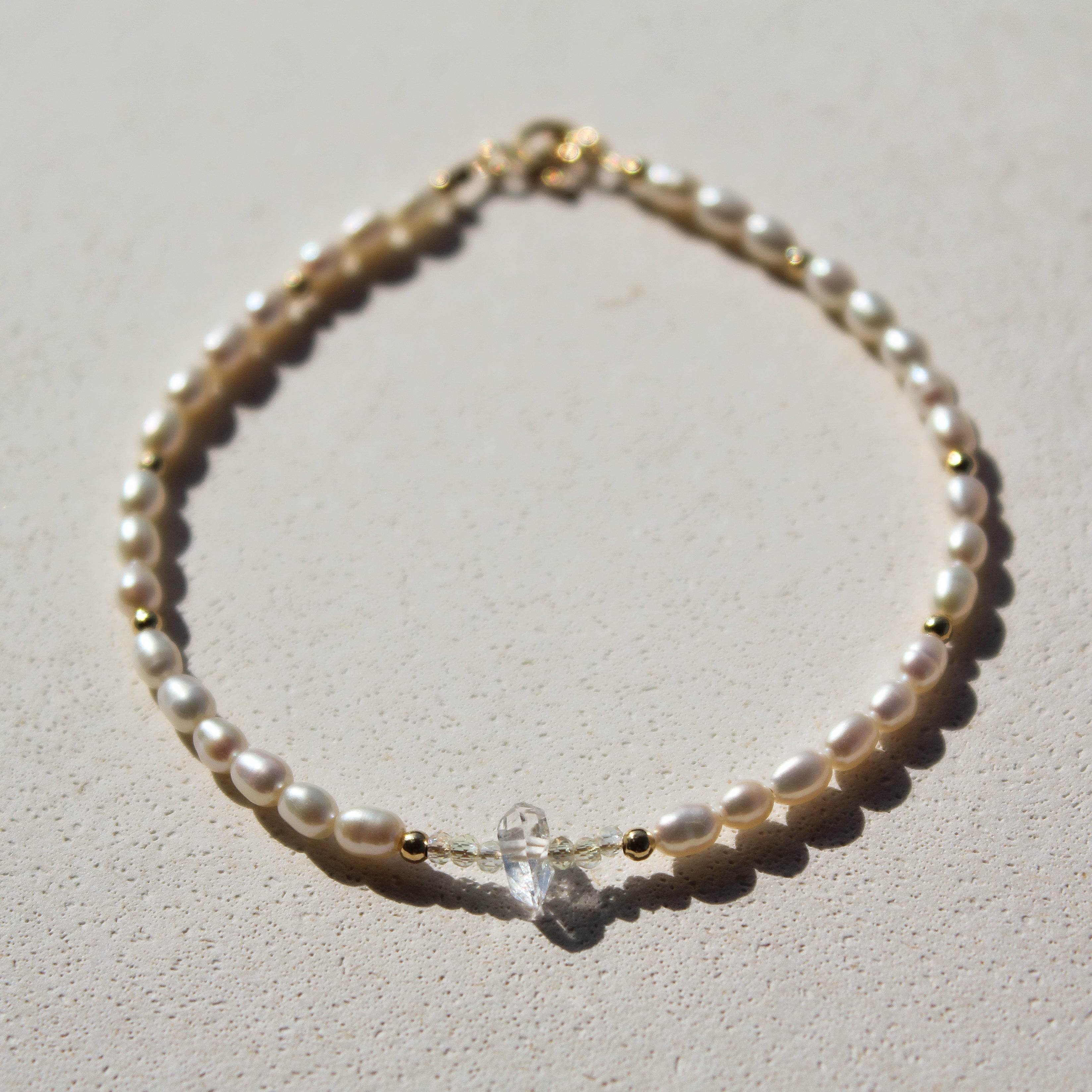 FRESHWATER PEARLS BRACELET - HERKIMER