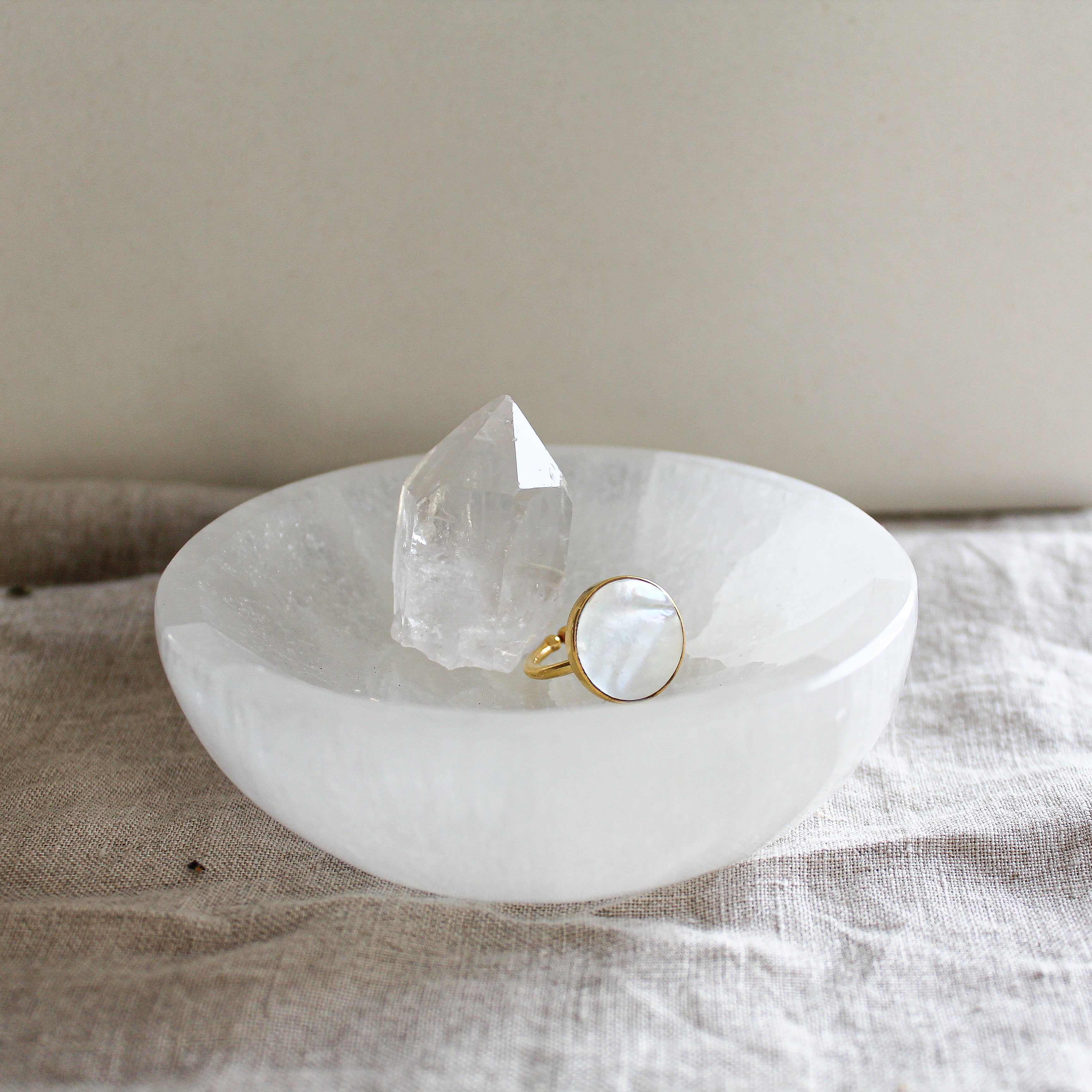SELENITE BOWL