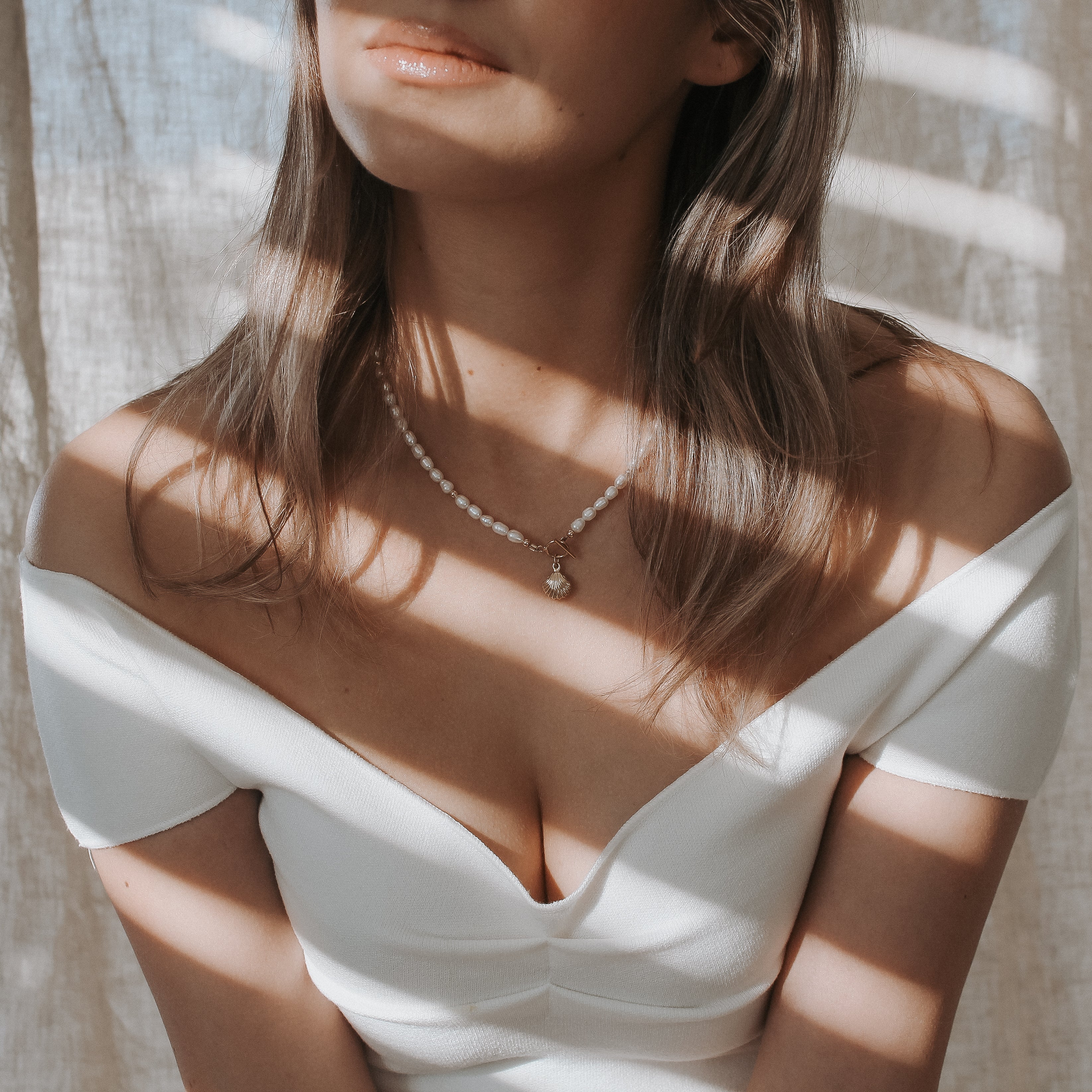 FRESHWATER PEARLS CHOKER - MAGIC SHELL