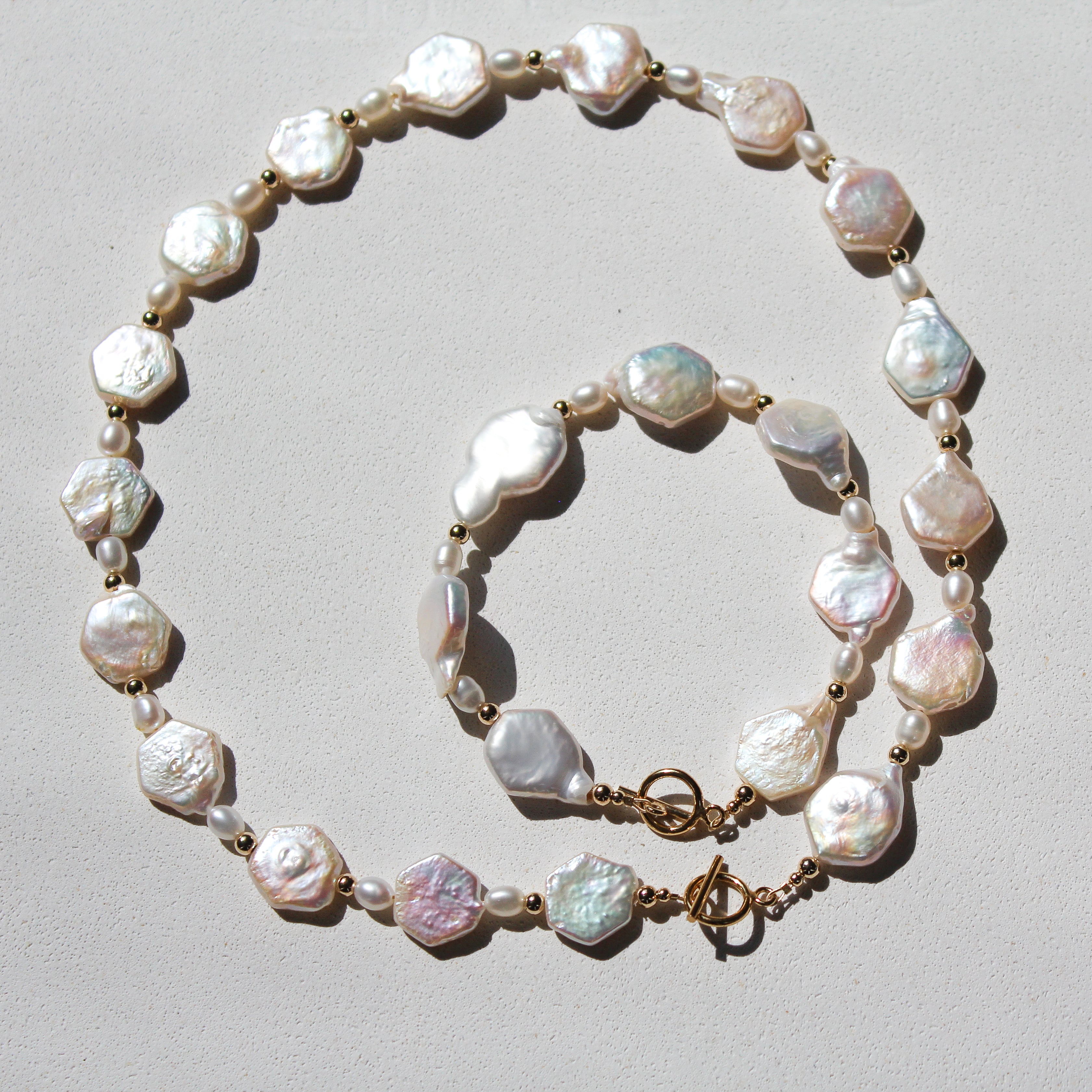 GODDESS CHOKER - FRESHWATER PEARL (GOLDFILLED)
