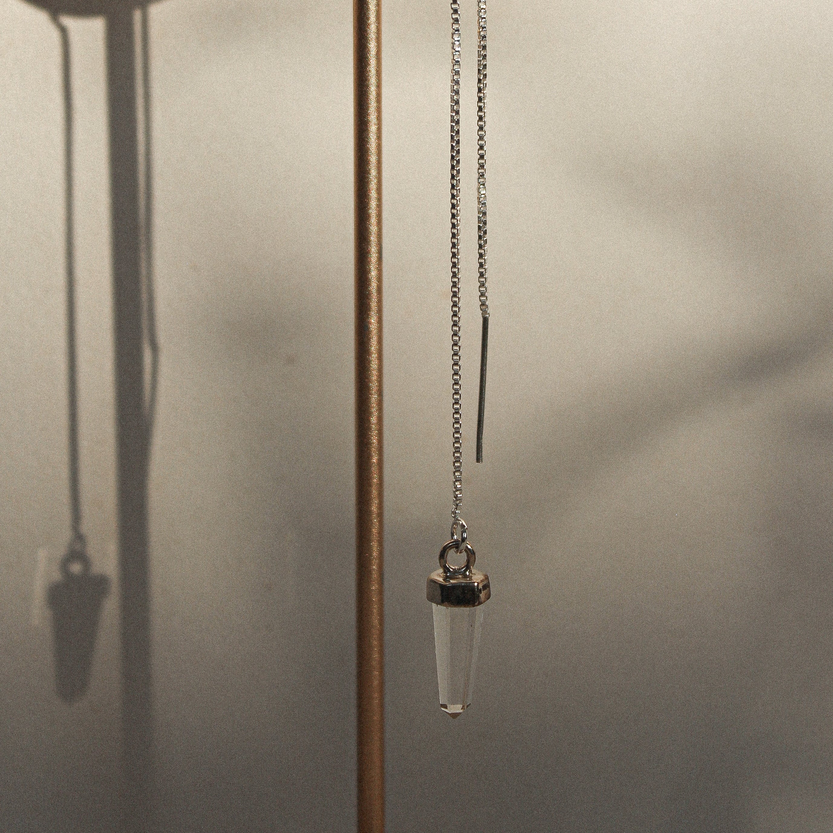 PENDULUM EARRINGS - CRYSTAL QUARTZ (SILVER)