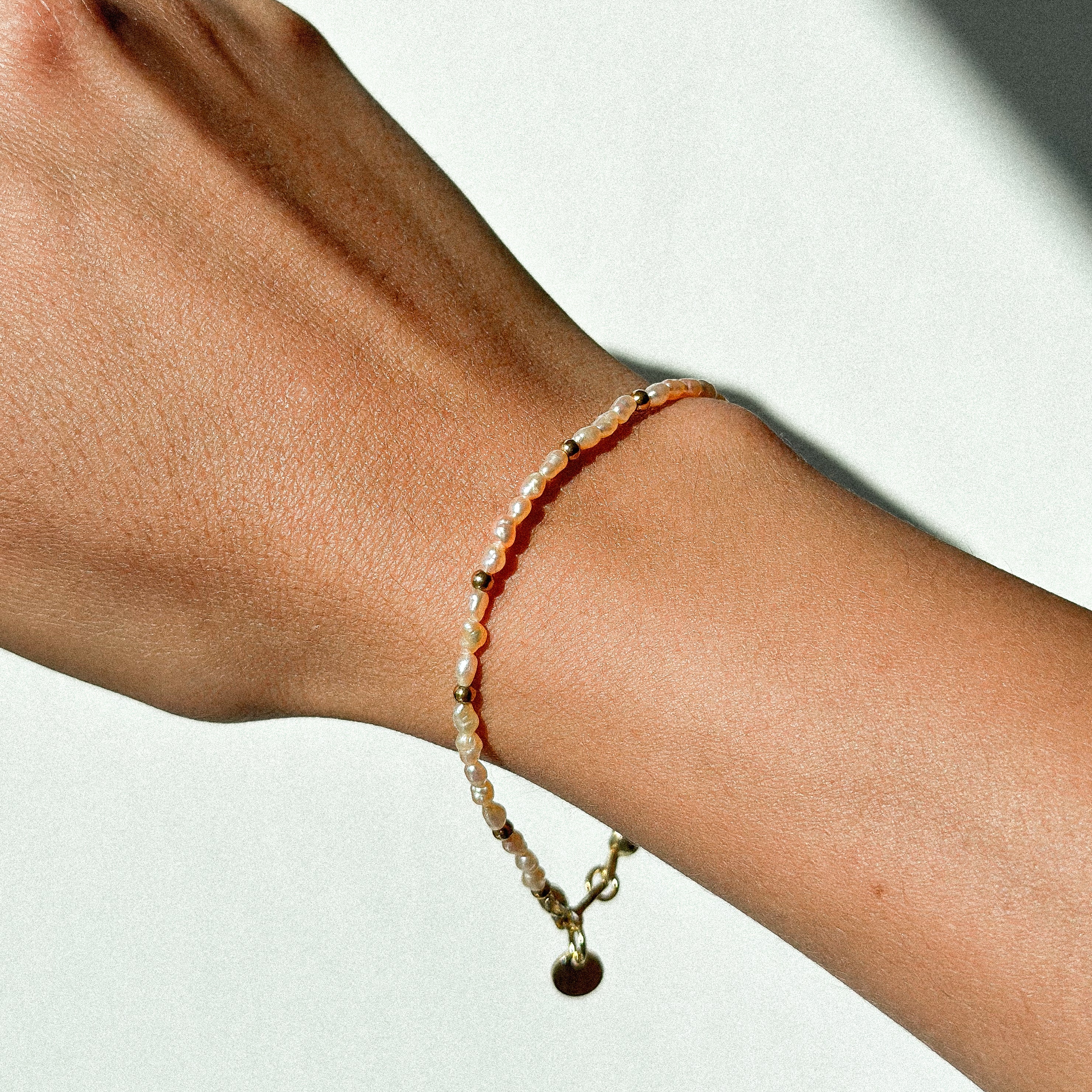 FRESHWATER BRACELET - PINK (GOLD-FILLED)