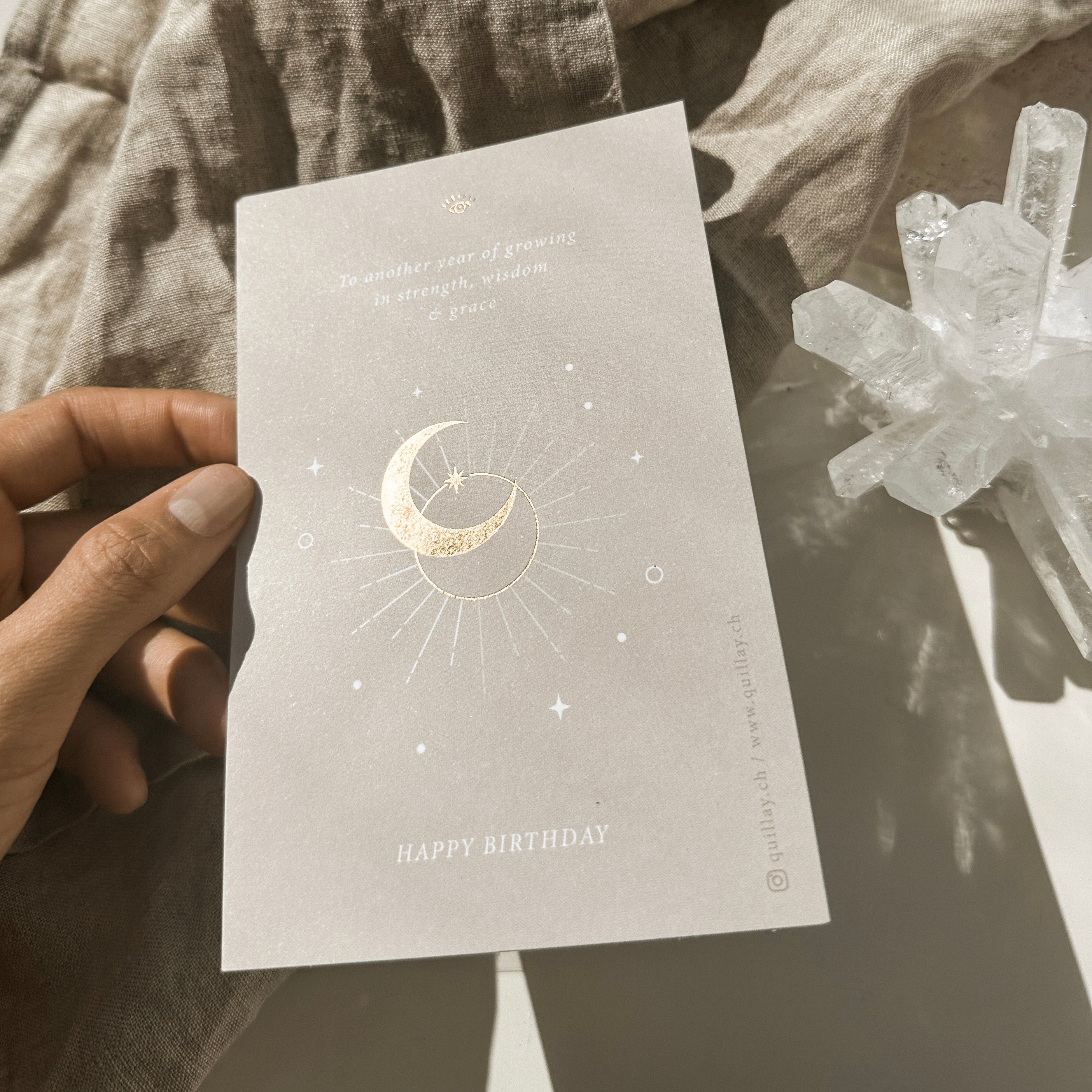 POSTCARD - HAPPY BIRTHDAY