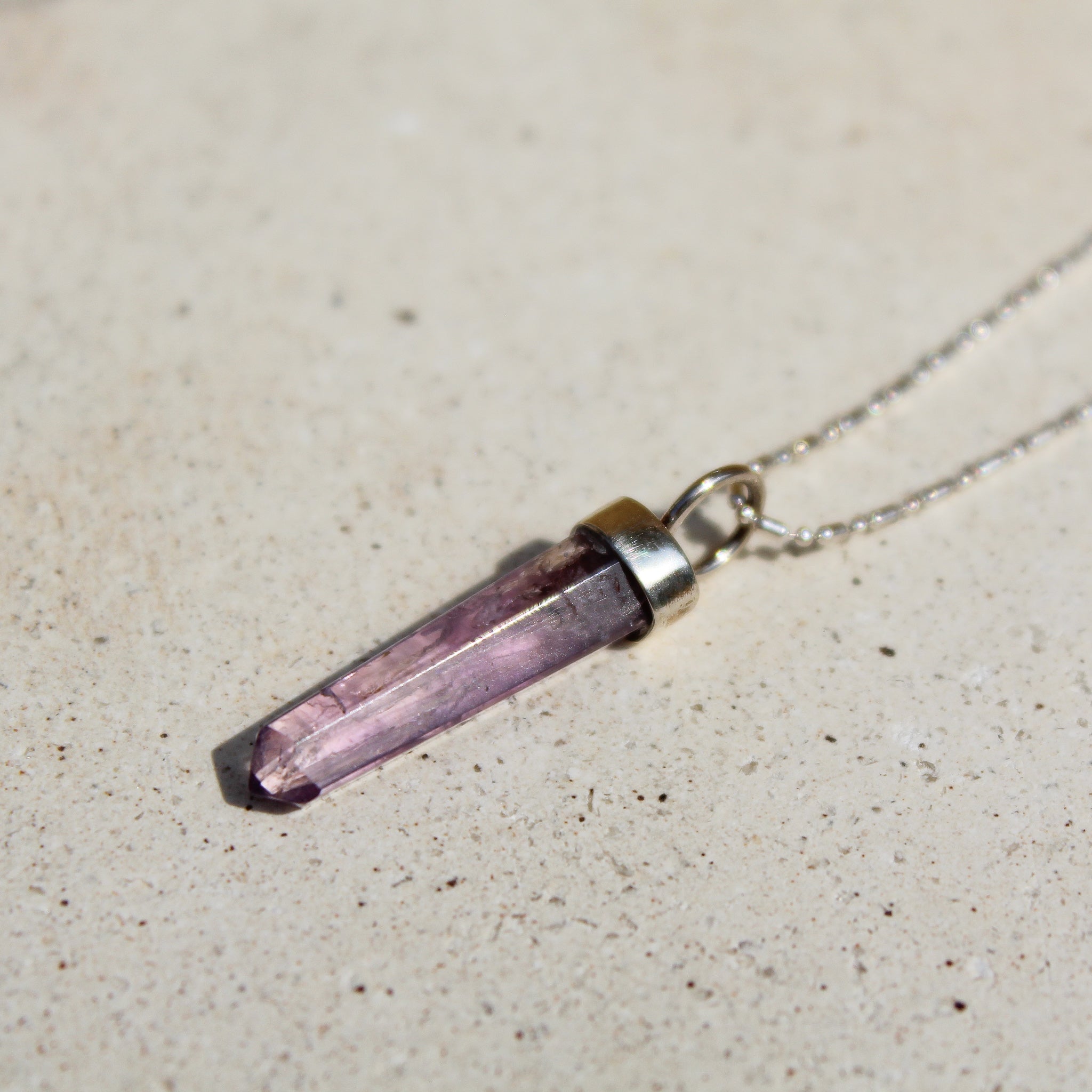 LONG PENDULUM - AMETHYST (SILVER)
