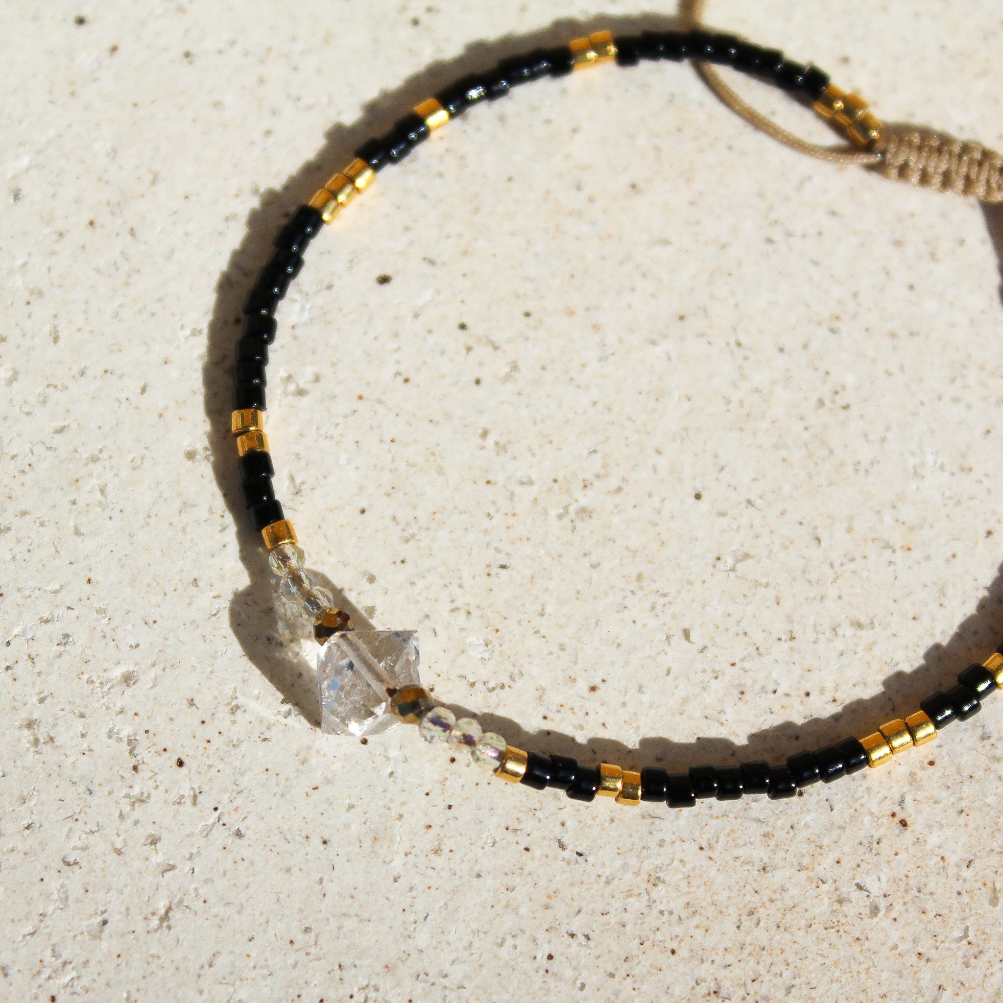 BLACK MIYUKI BRACELET - HERKIMER