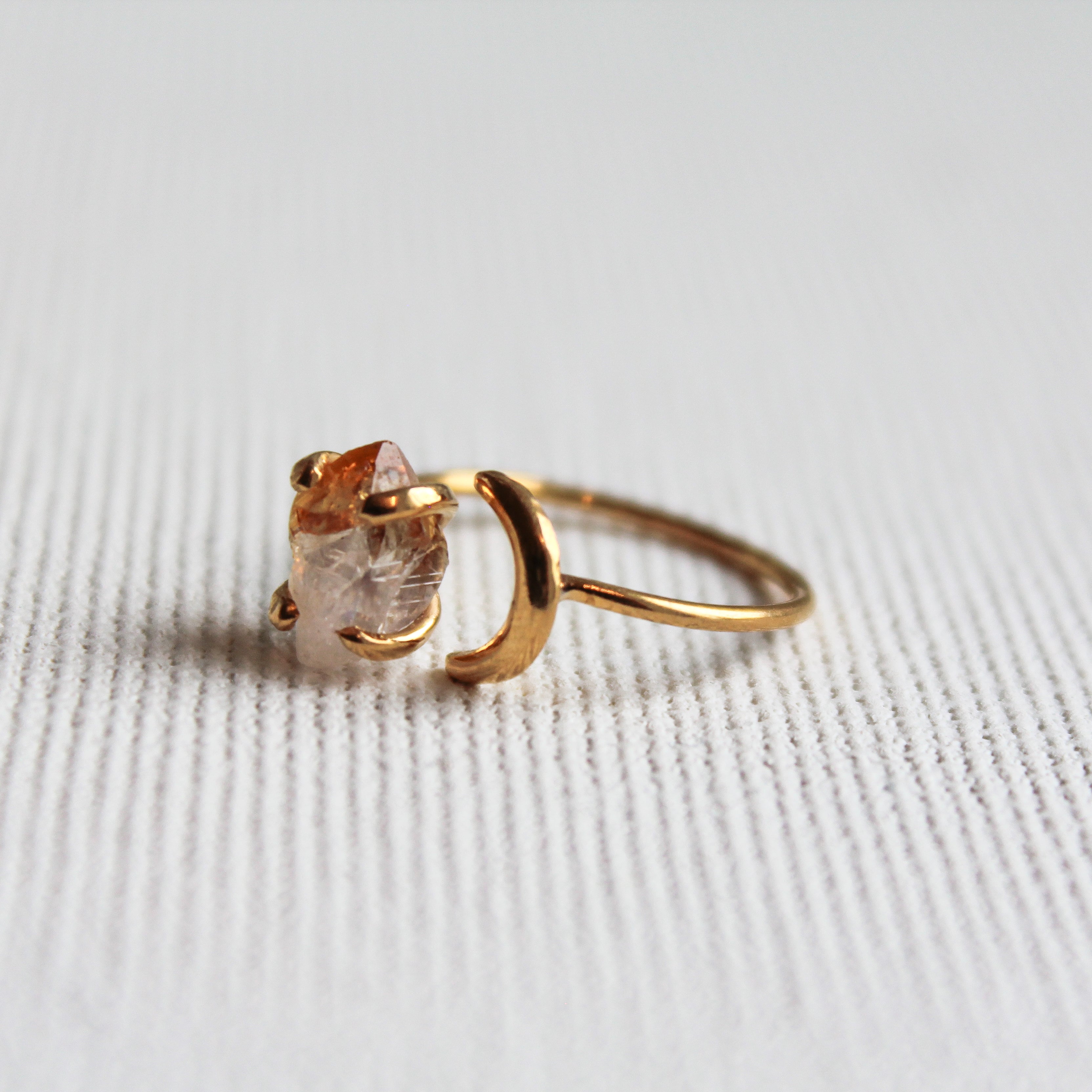 HALFMOON THIN RING - CITRINE (GOLD PLATED)