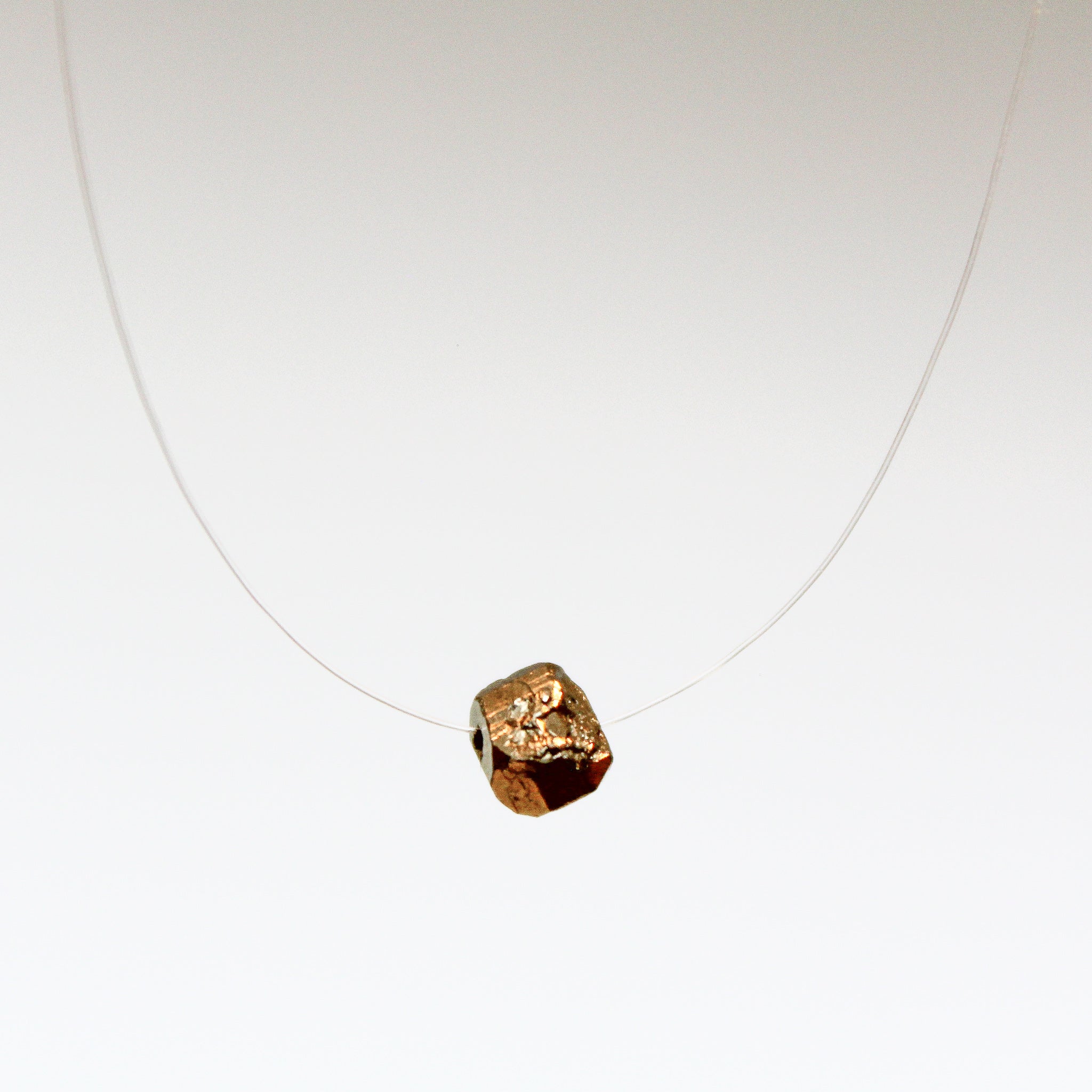 INVISIBLE NECKLACE - PYRITE