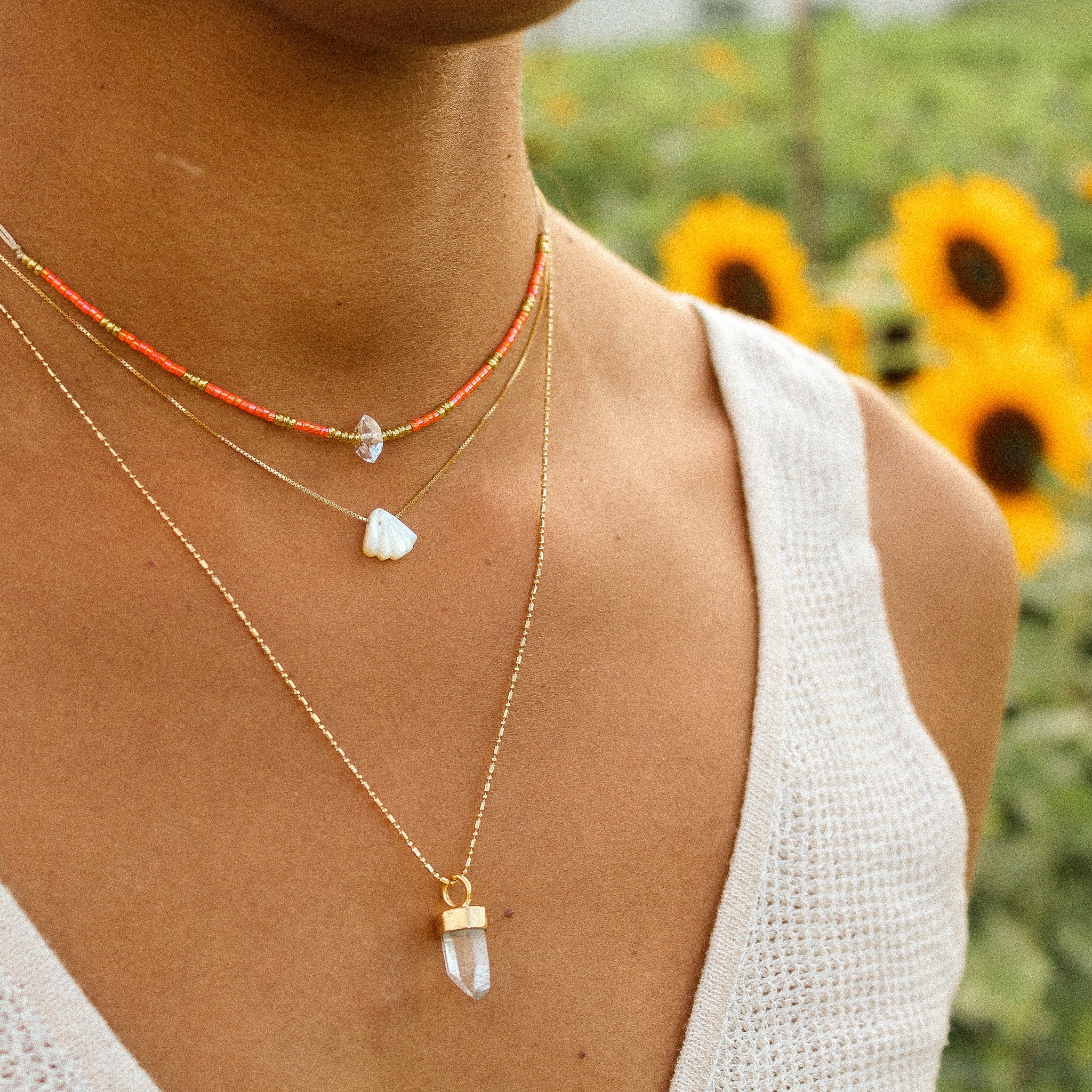 MERMAID NECKLACE - MOTHER OF PEARL SHELL (SILVER)