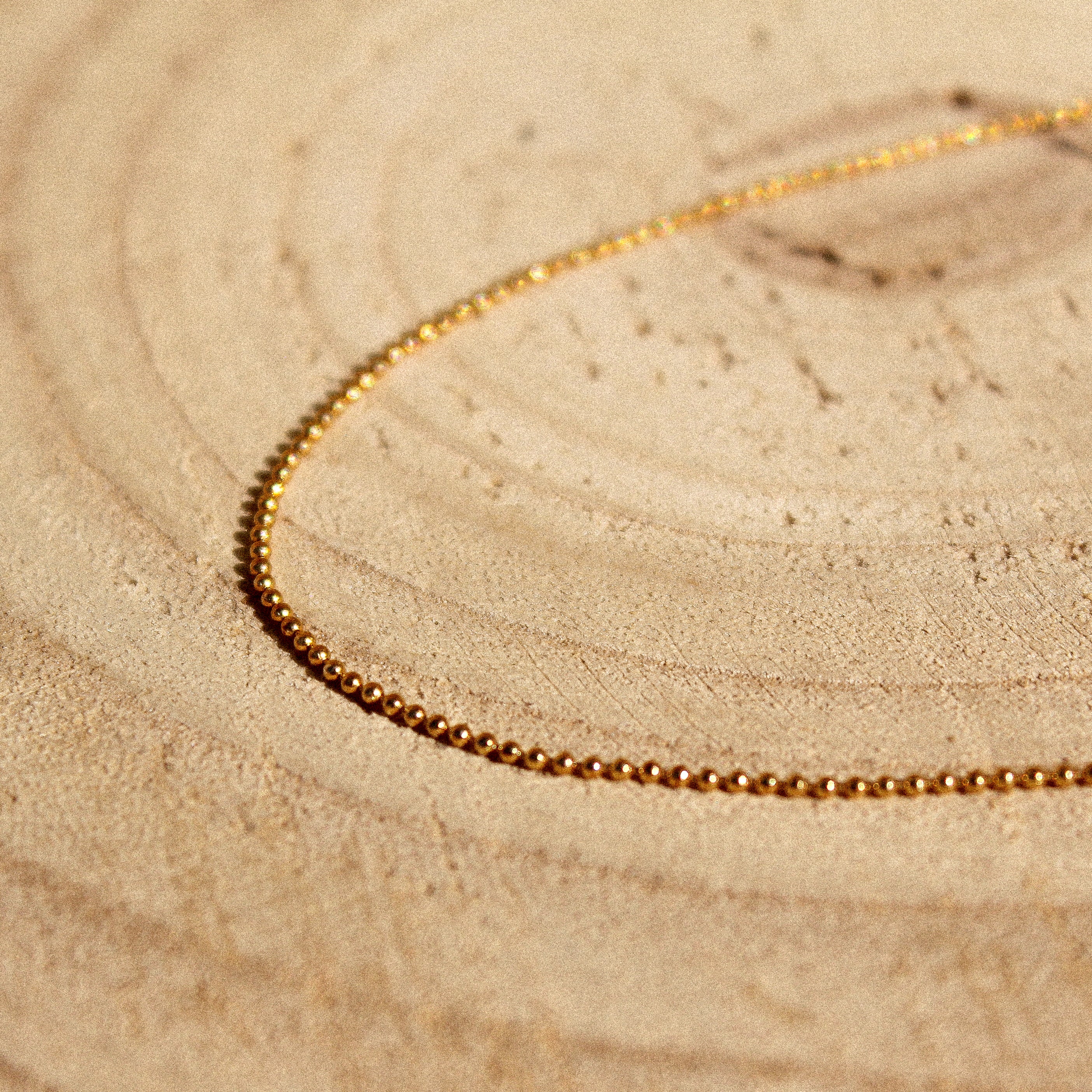 Dots chain (Gold plated)