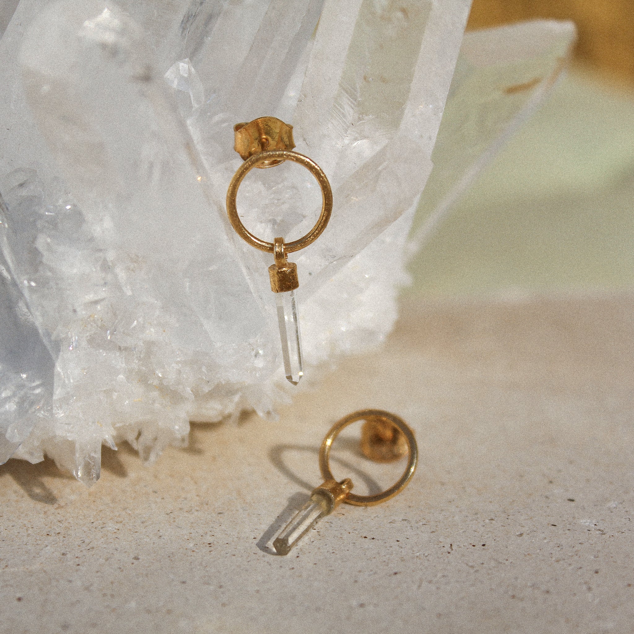 AURA EARRINGS - CRYSTAL QUARTZ (GOLD PLATED)