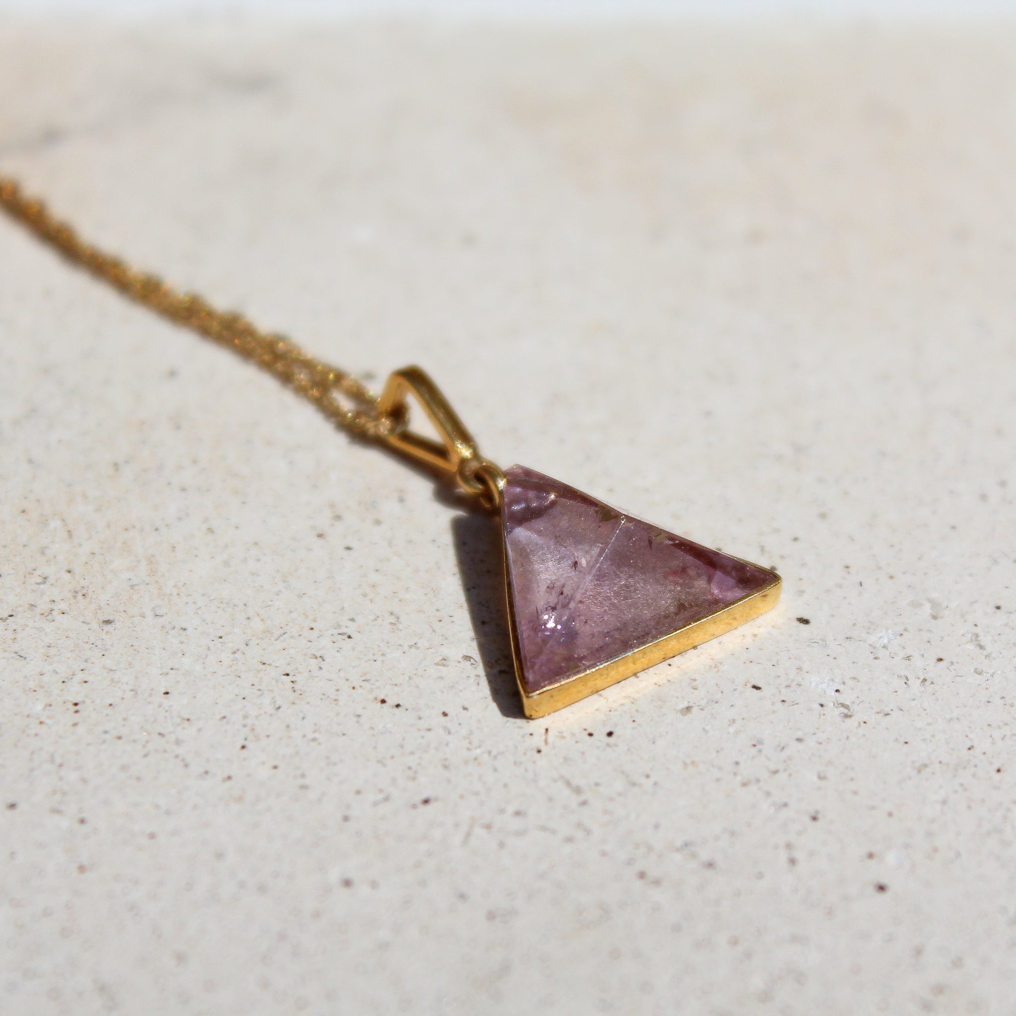 PYRAMID NECKLACE - AMETHYST (GOLD PLATED)