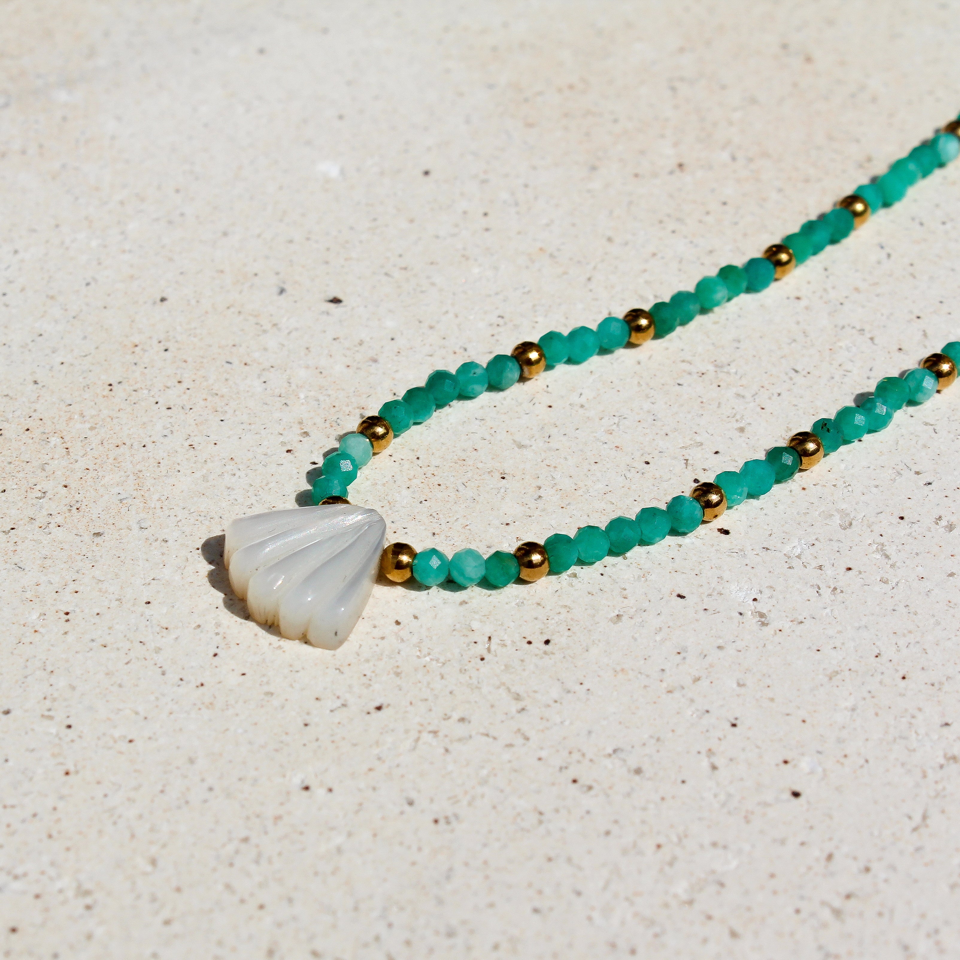 MERMAID NECKLACE - MOTHER OF PEARL & APATITE (GOLD PLATED)