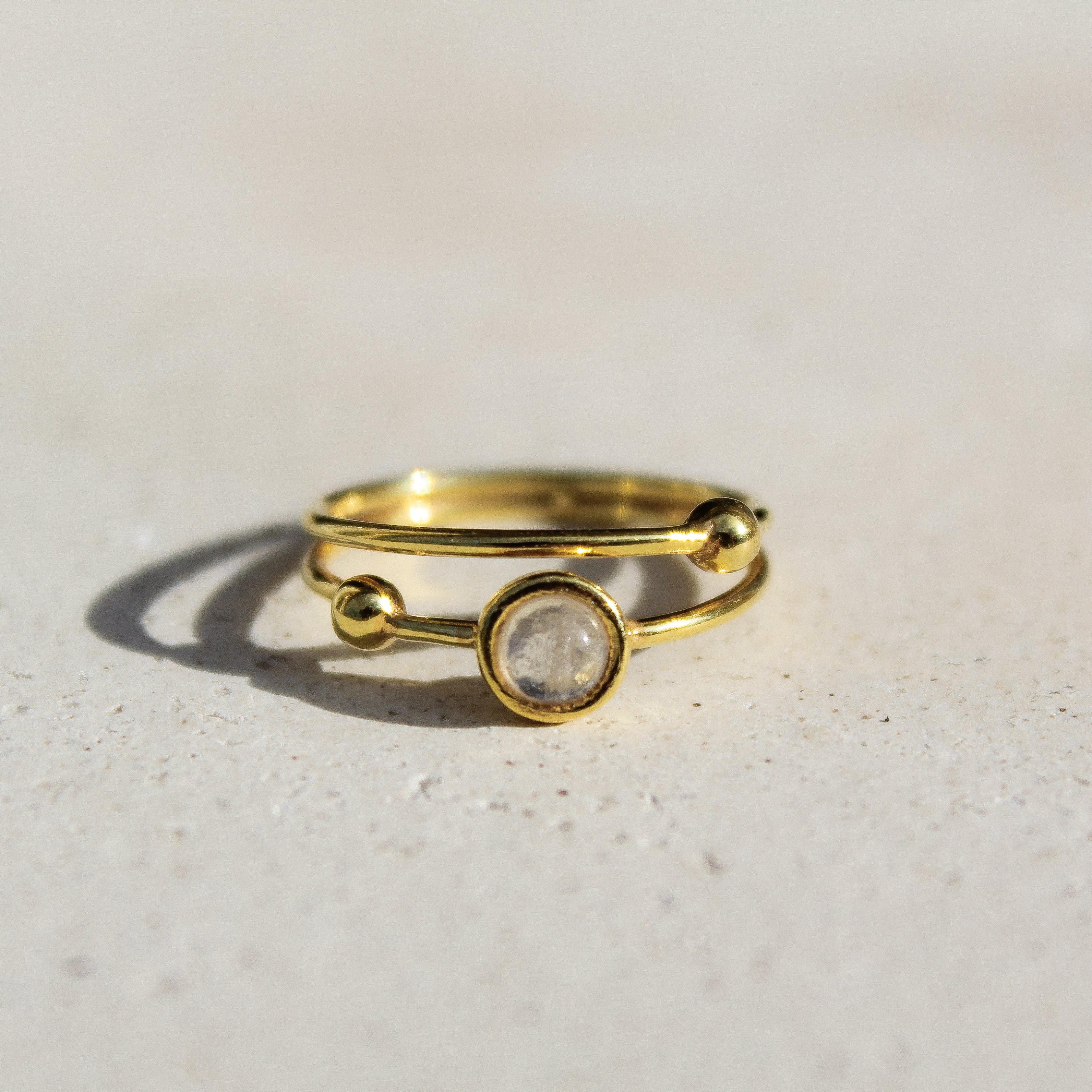 GALAXY THIN RING - MOONSTONE (GOLD PLATED)