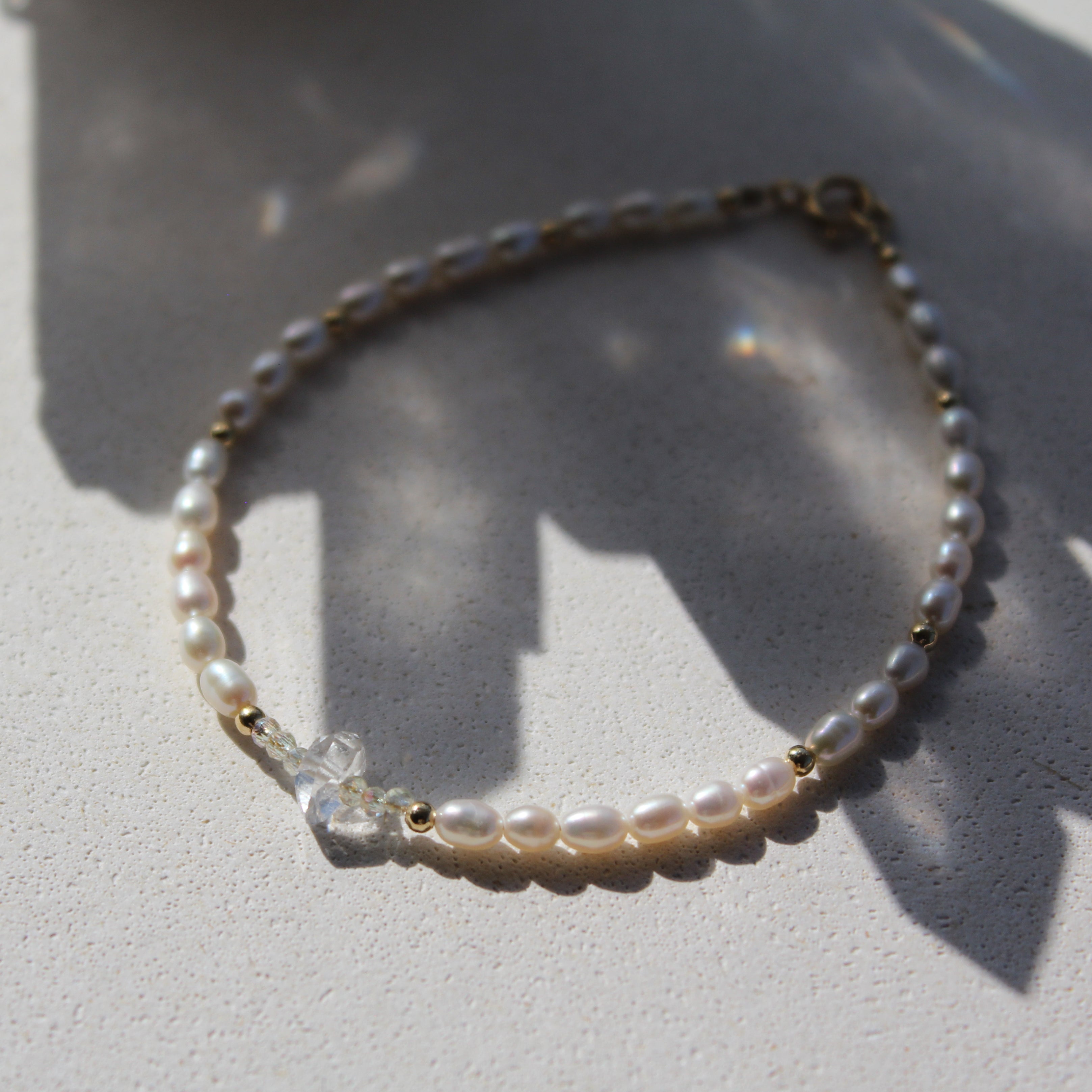 FRESHWATER PEARLS BRACELET - HERKIMER