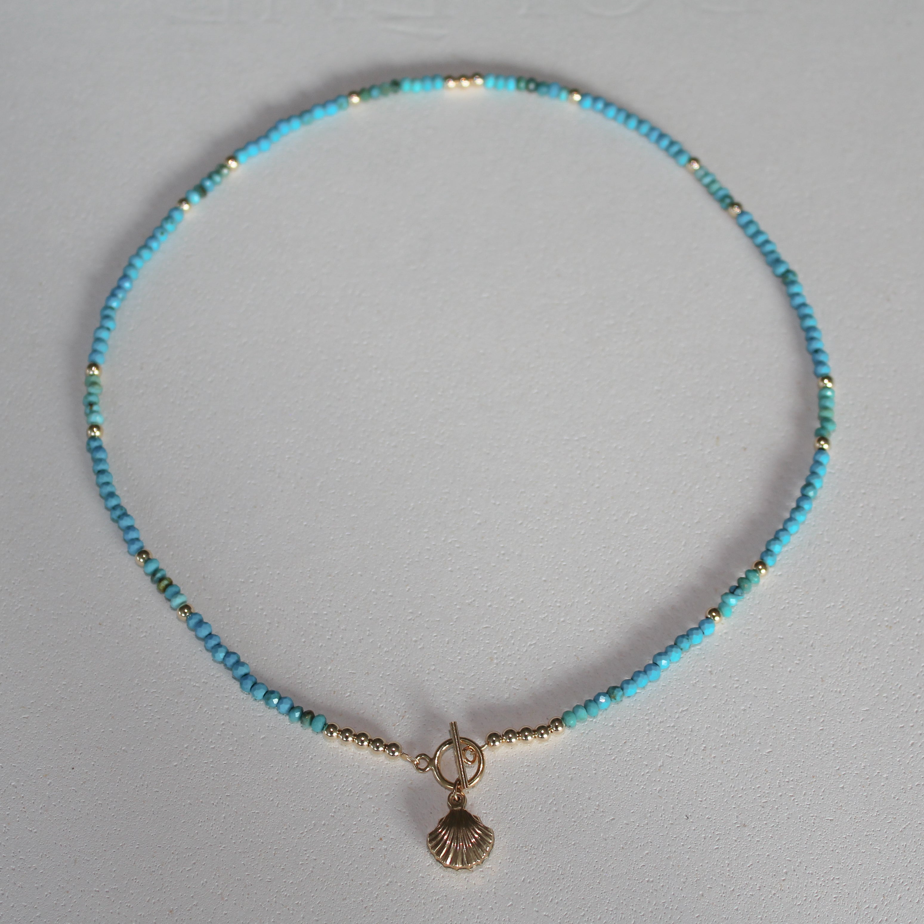 MAGIC SHELL CHOKER - TURQUOISE (GOLD-FILLED)