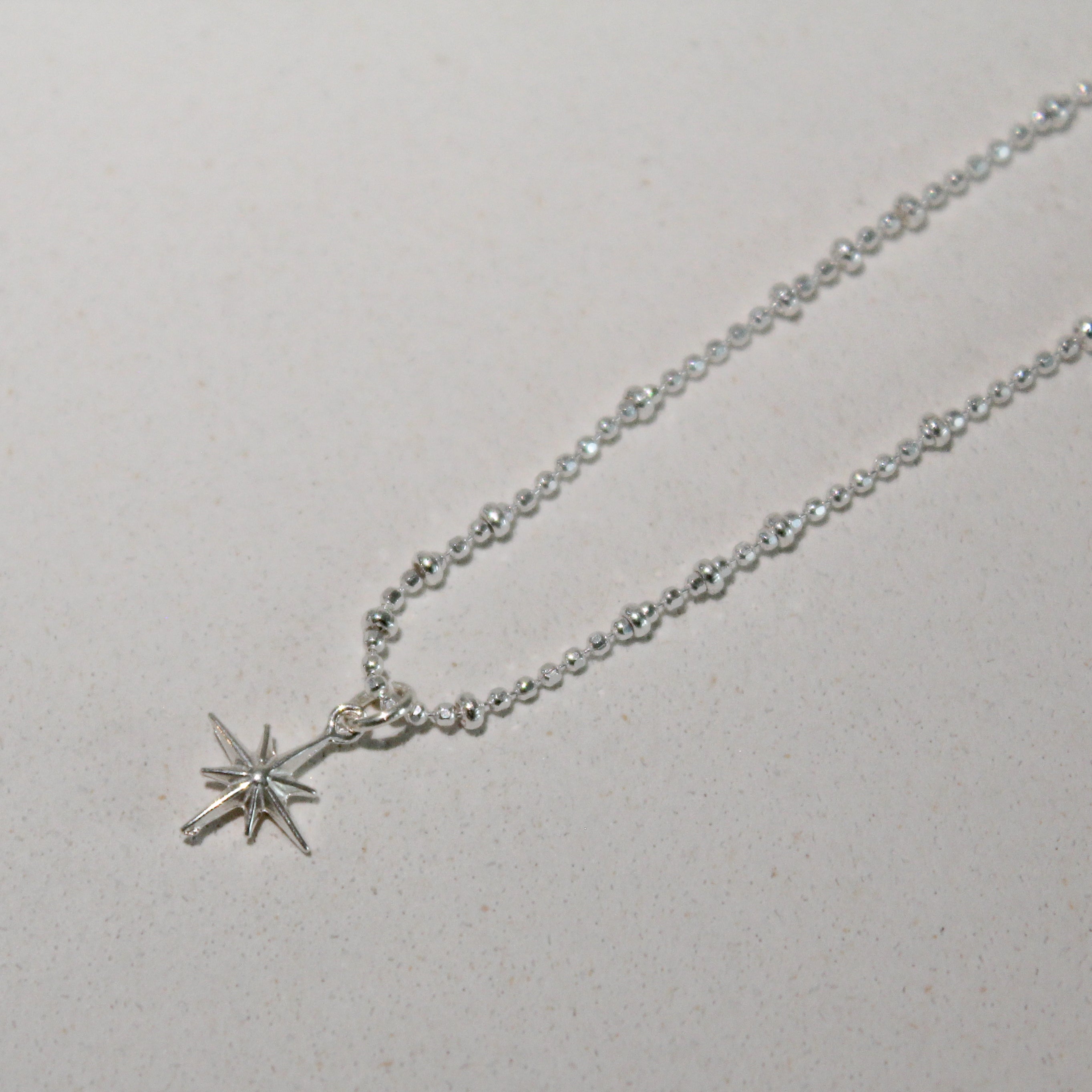 POLAR STAR CHOKER (SILVER)