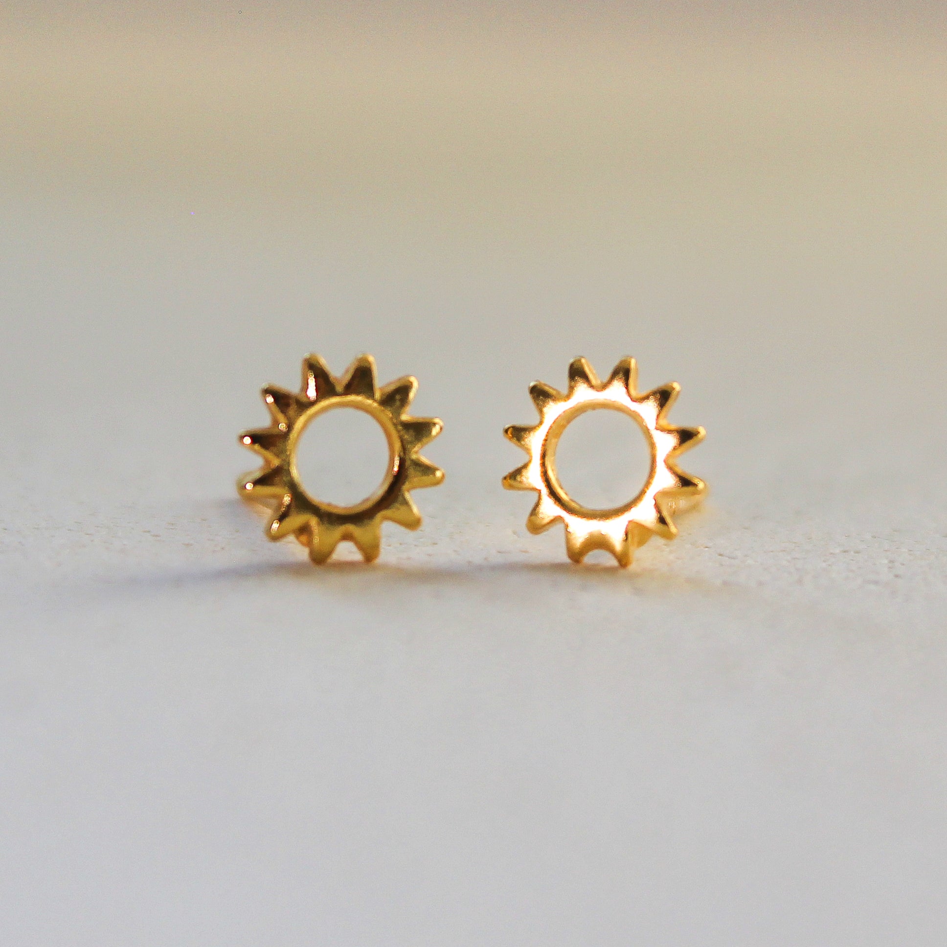 INTI STUD (GOLD PLATED)