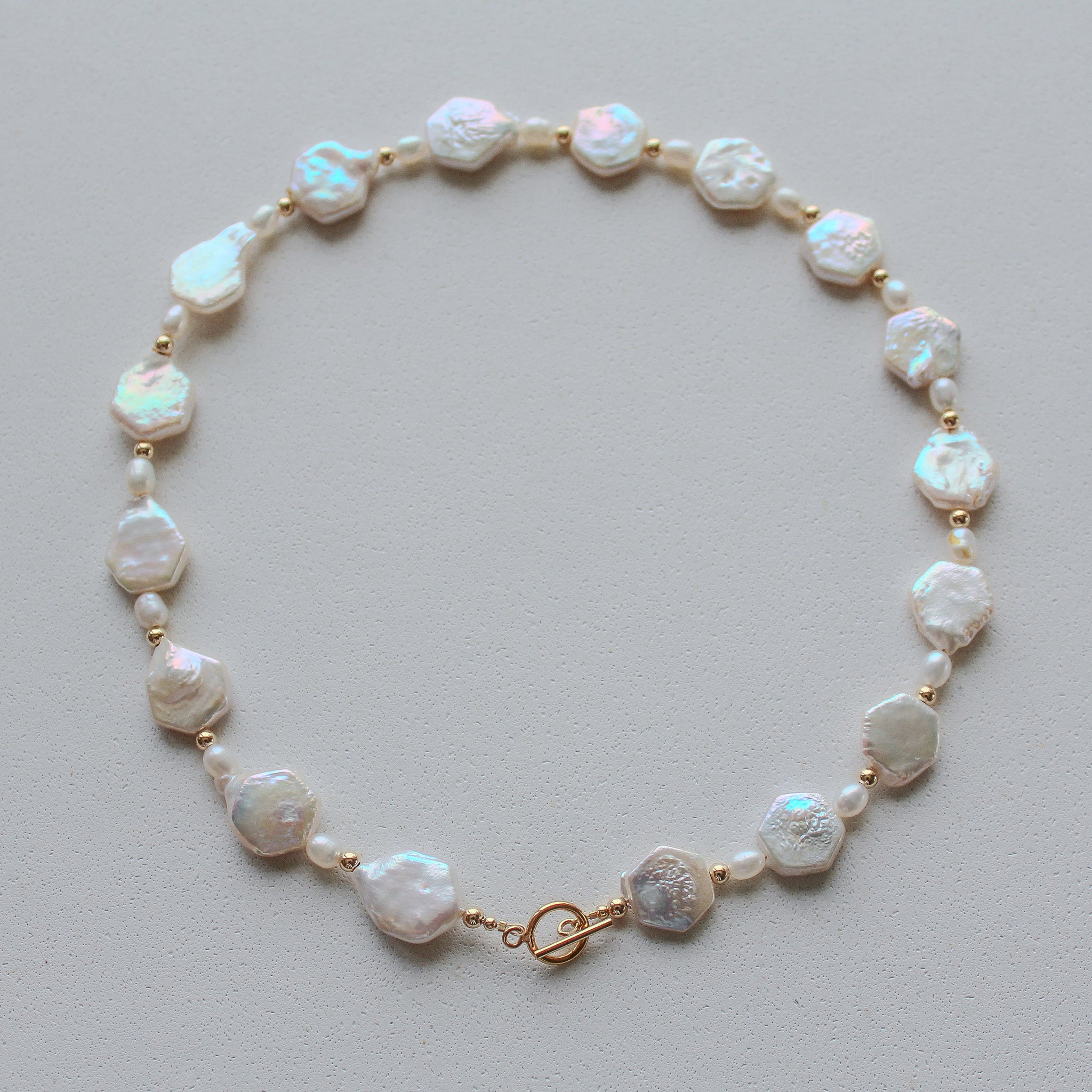 GODDESS CHOKER - FRESHWATER PEARL (GOLDFILLED)