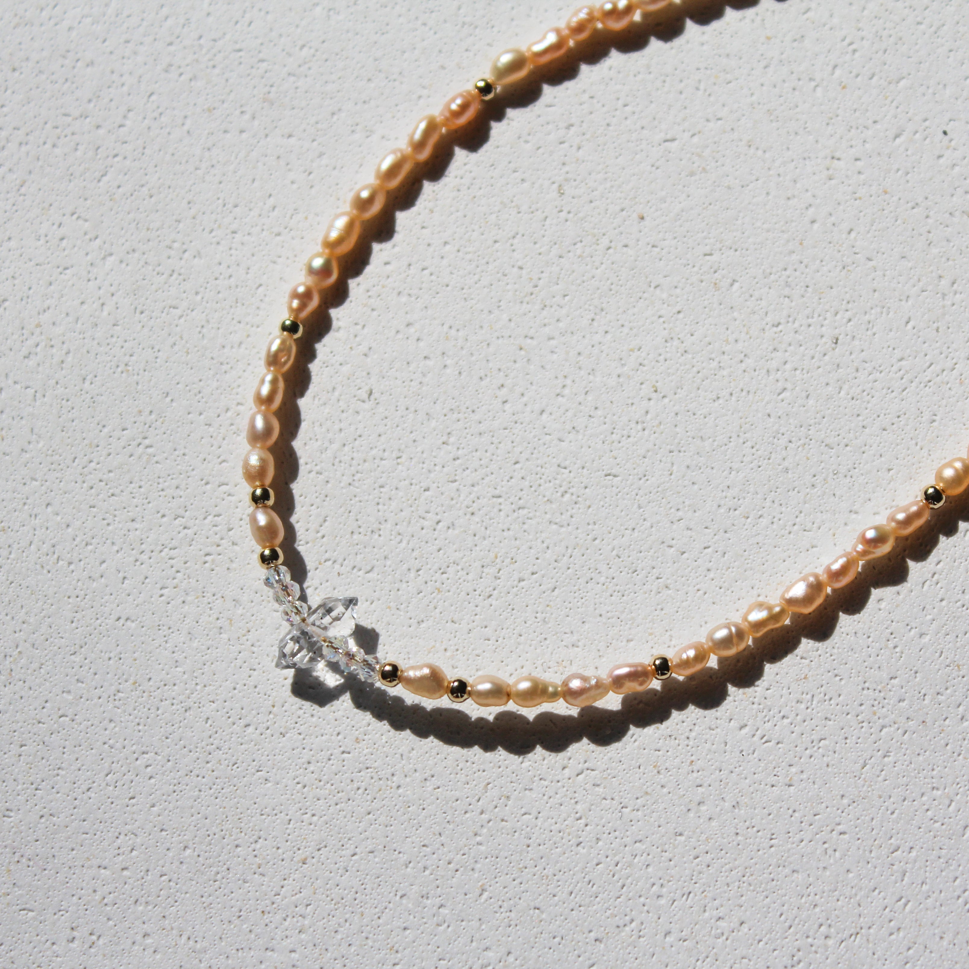 FRESHWATER PINK PEARLS CHOKER - HERKIMER (GOLD-FILLED)
