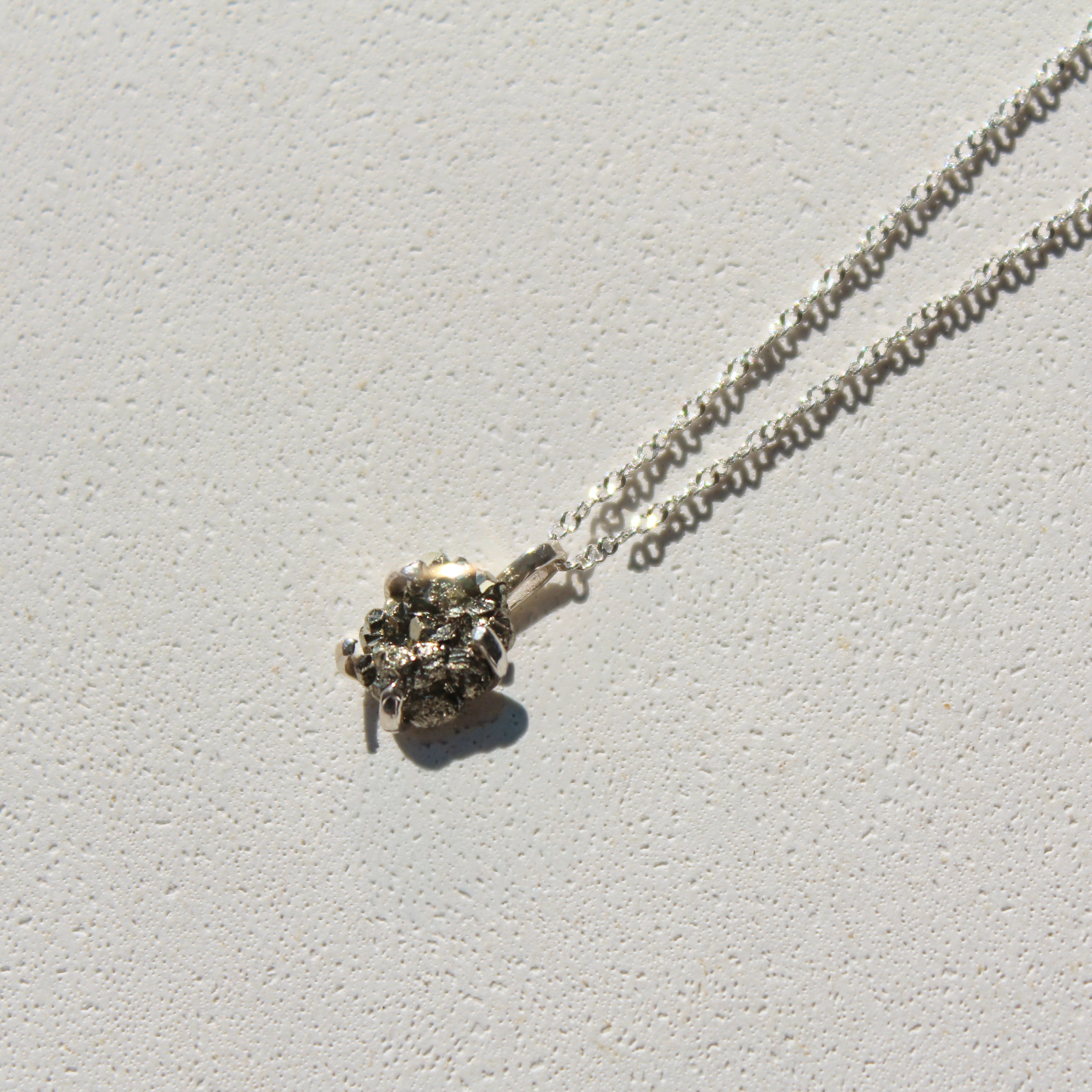 LITTLE CHARM - PYRITE (SILVER)