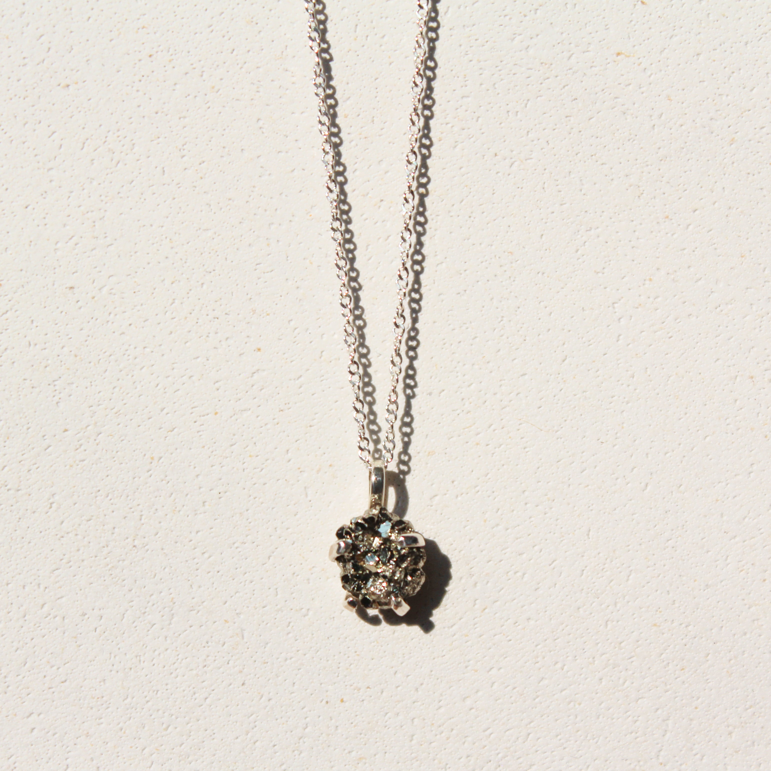 LITTLE CHARM - PYRITE (SILVER)