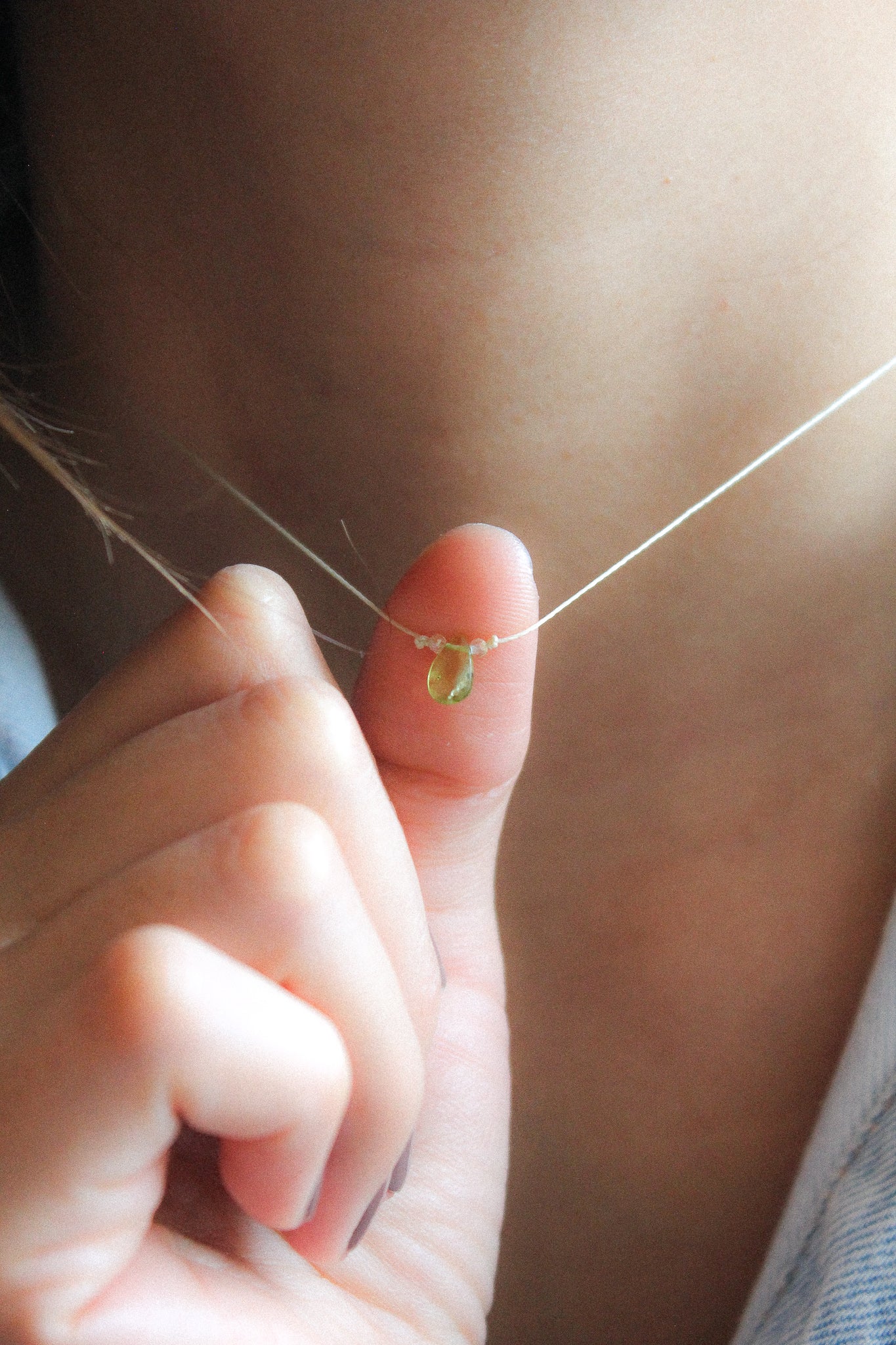 THREAD NECKLACE - PERIDOT