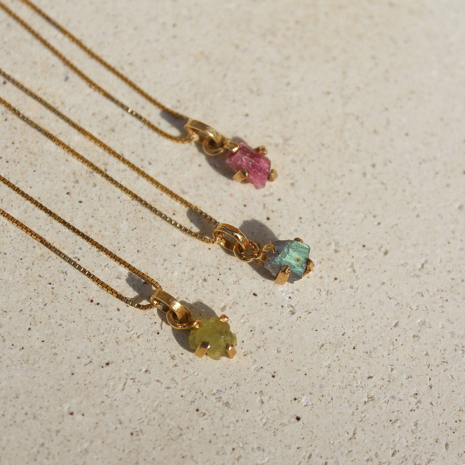 BABY CHARM NECKLACE - LABRADORITE (GOLD PLATED)